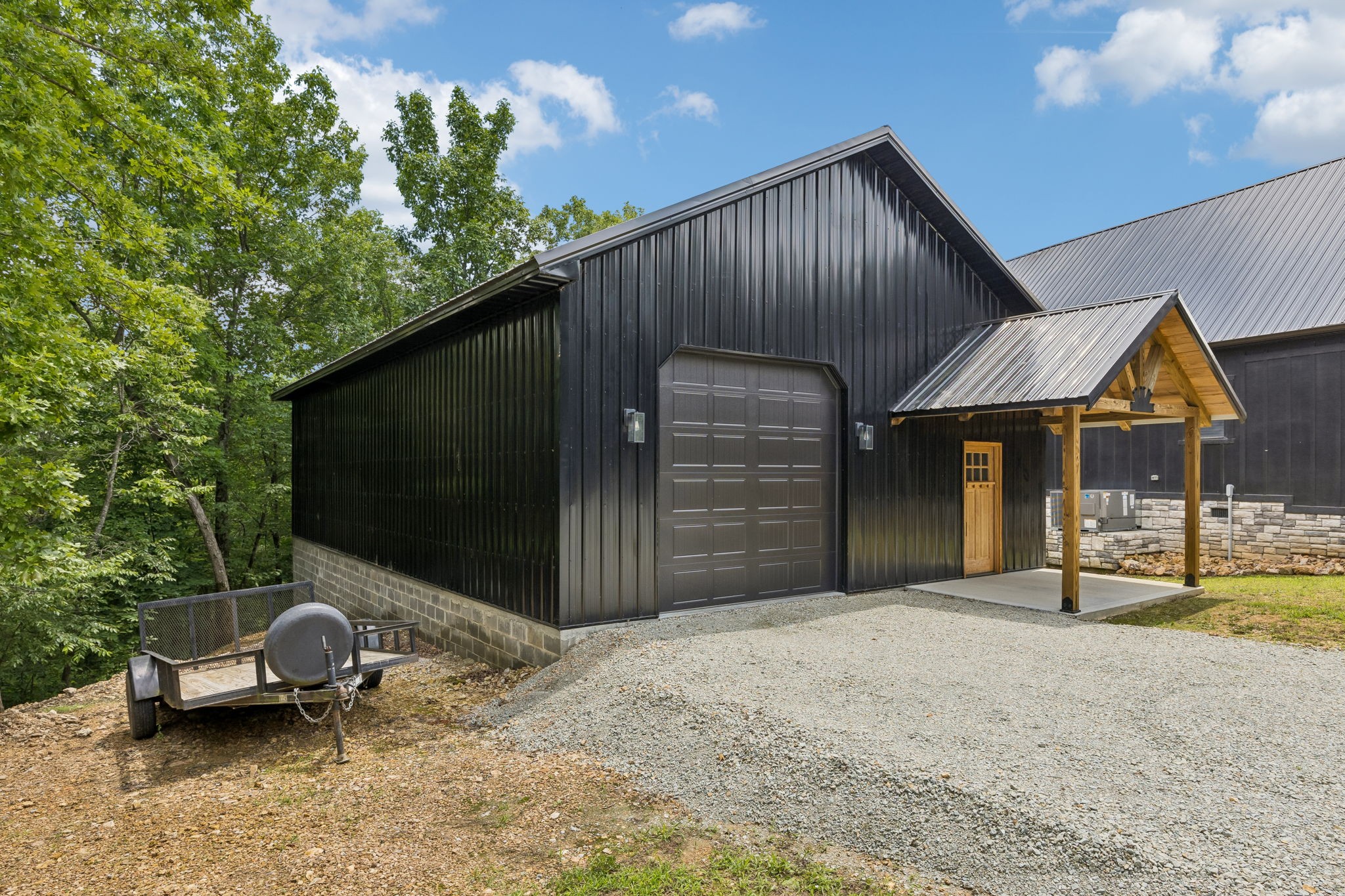 254 Saddlebrook Dr