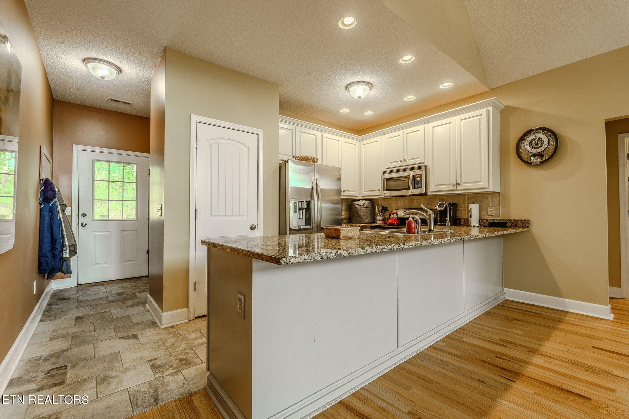 188 Happy Hollow Rd