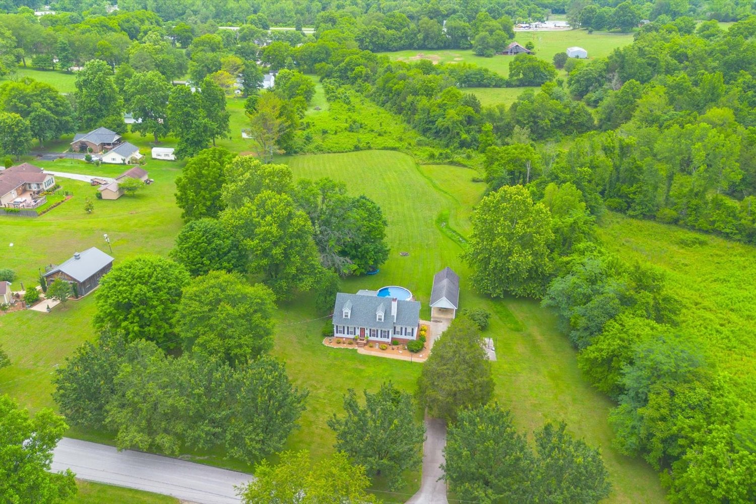 187 Garland Dr