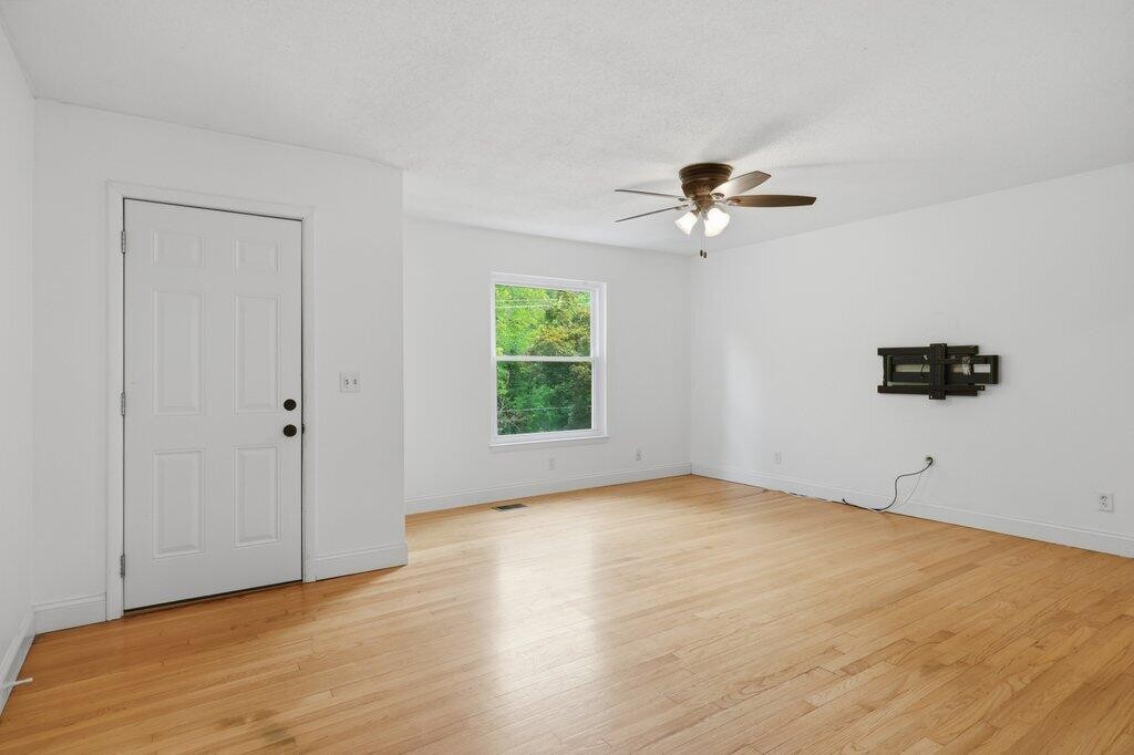 408 Lupton Drive