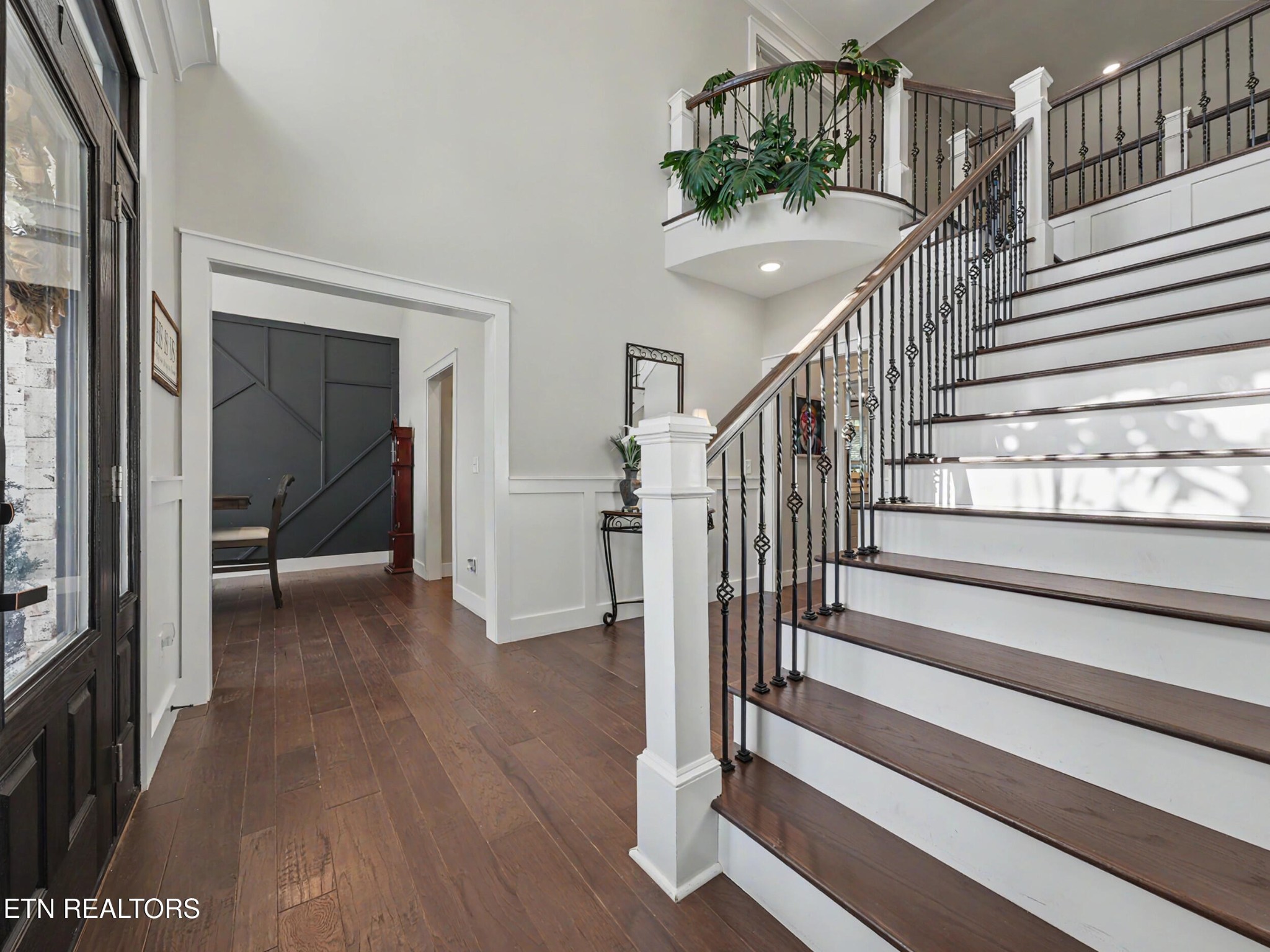 3806 Admirality Lane