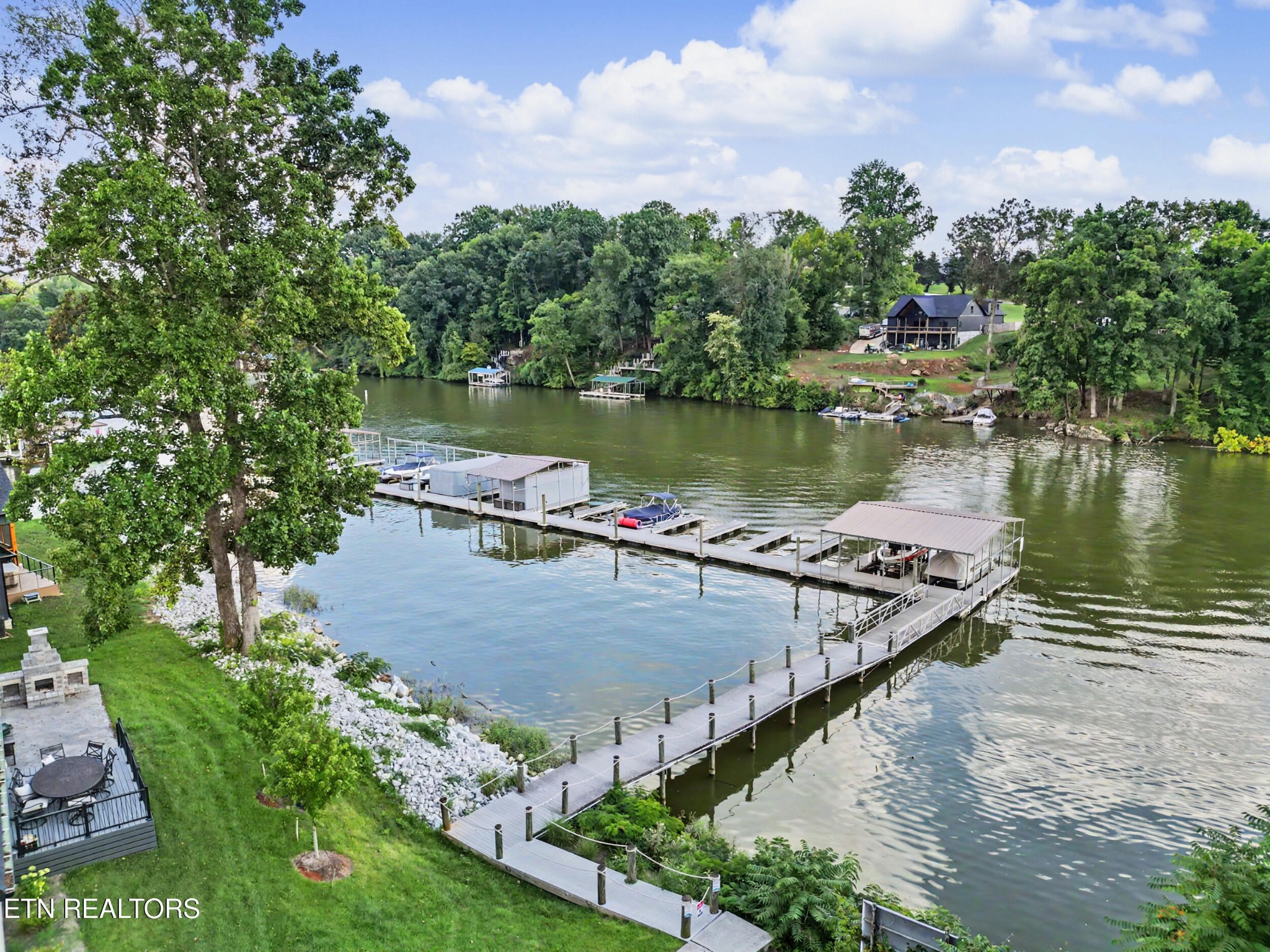 3806 Admirality Lane