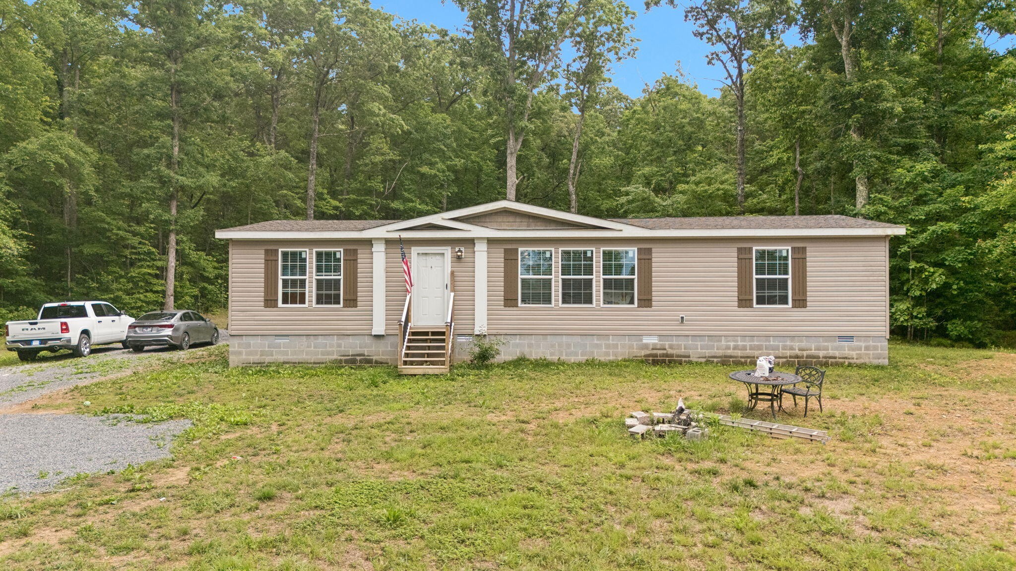 11 Laurel Brook Road