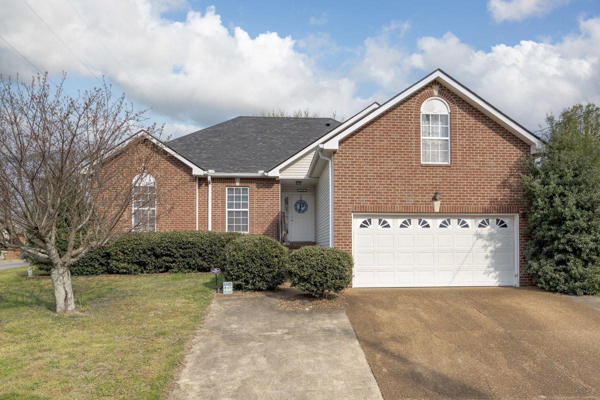 124 Shannon Ave