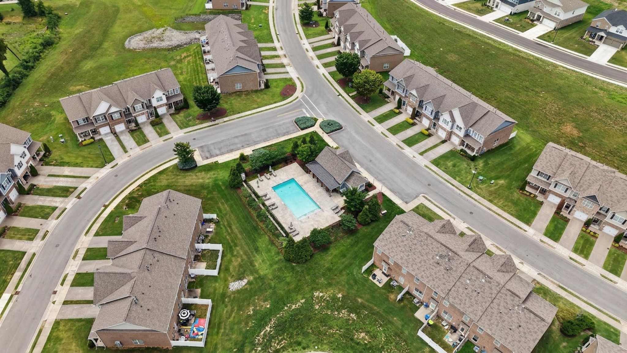 4112 Grapevine Loop