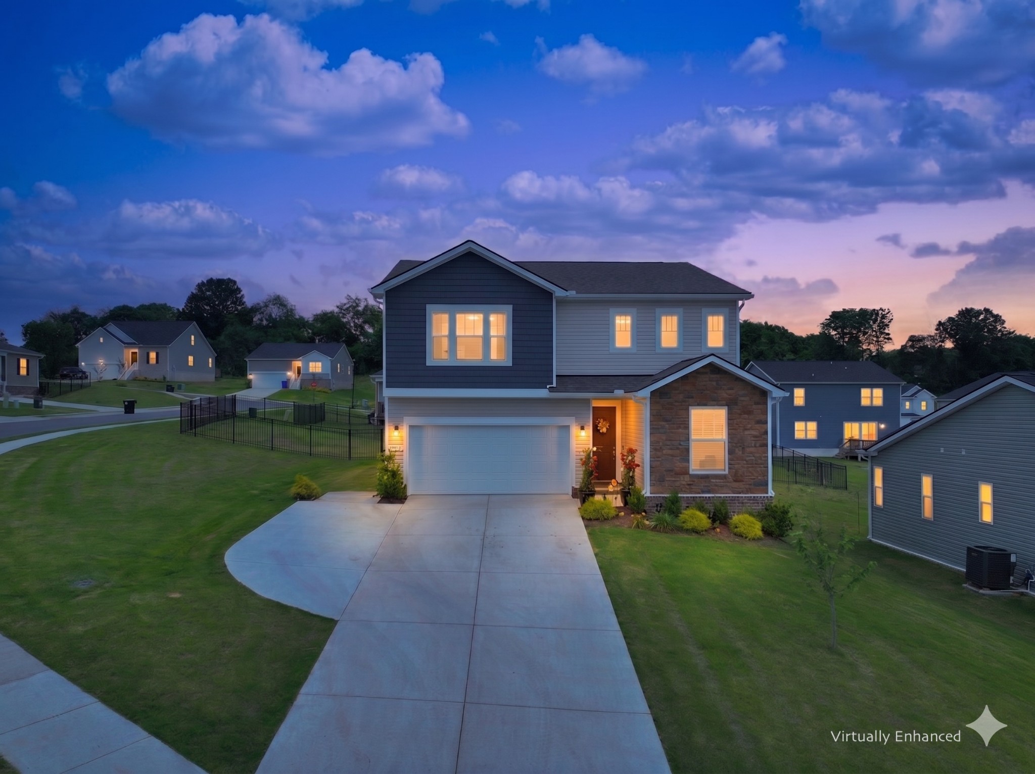 2982 Windstone Trl
