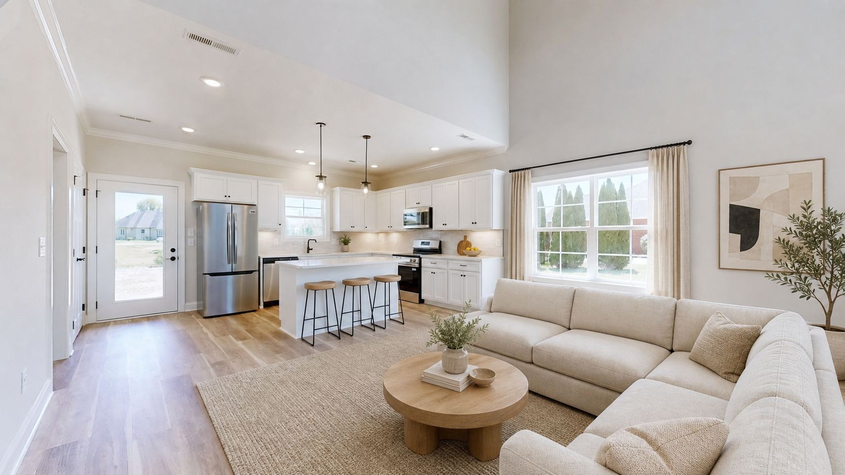 608 Golf Club Dr