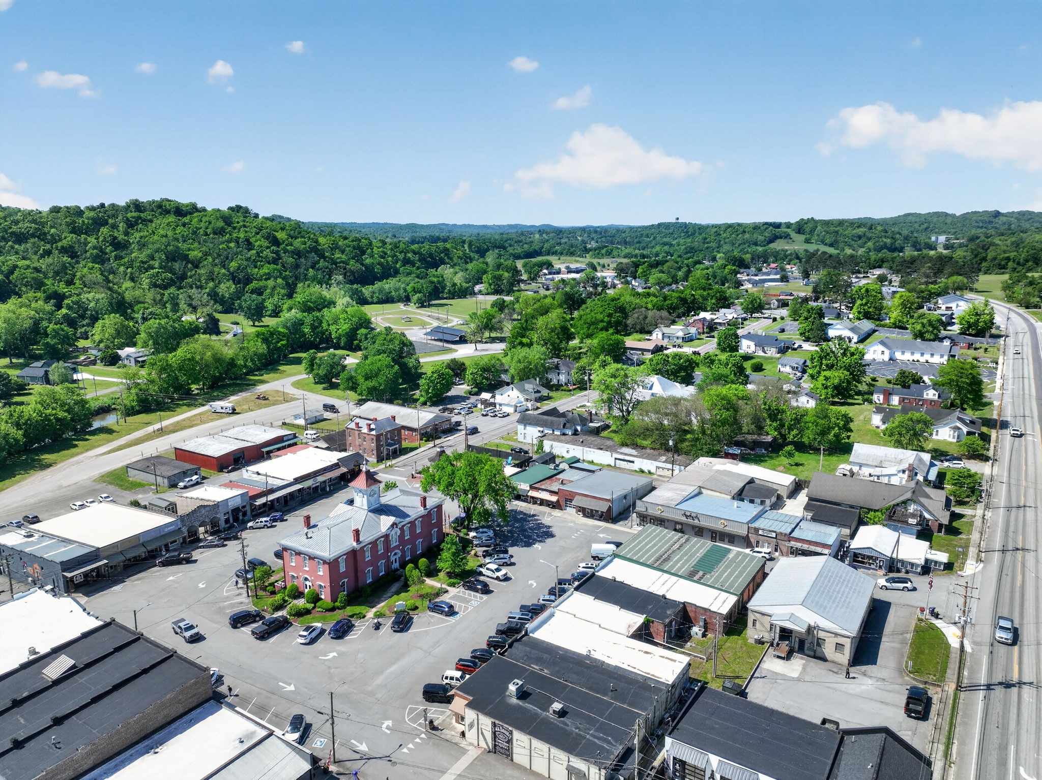 275 Main St