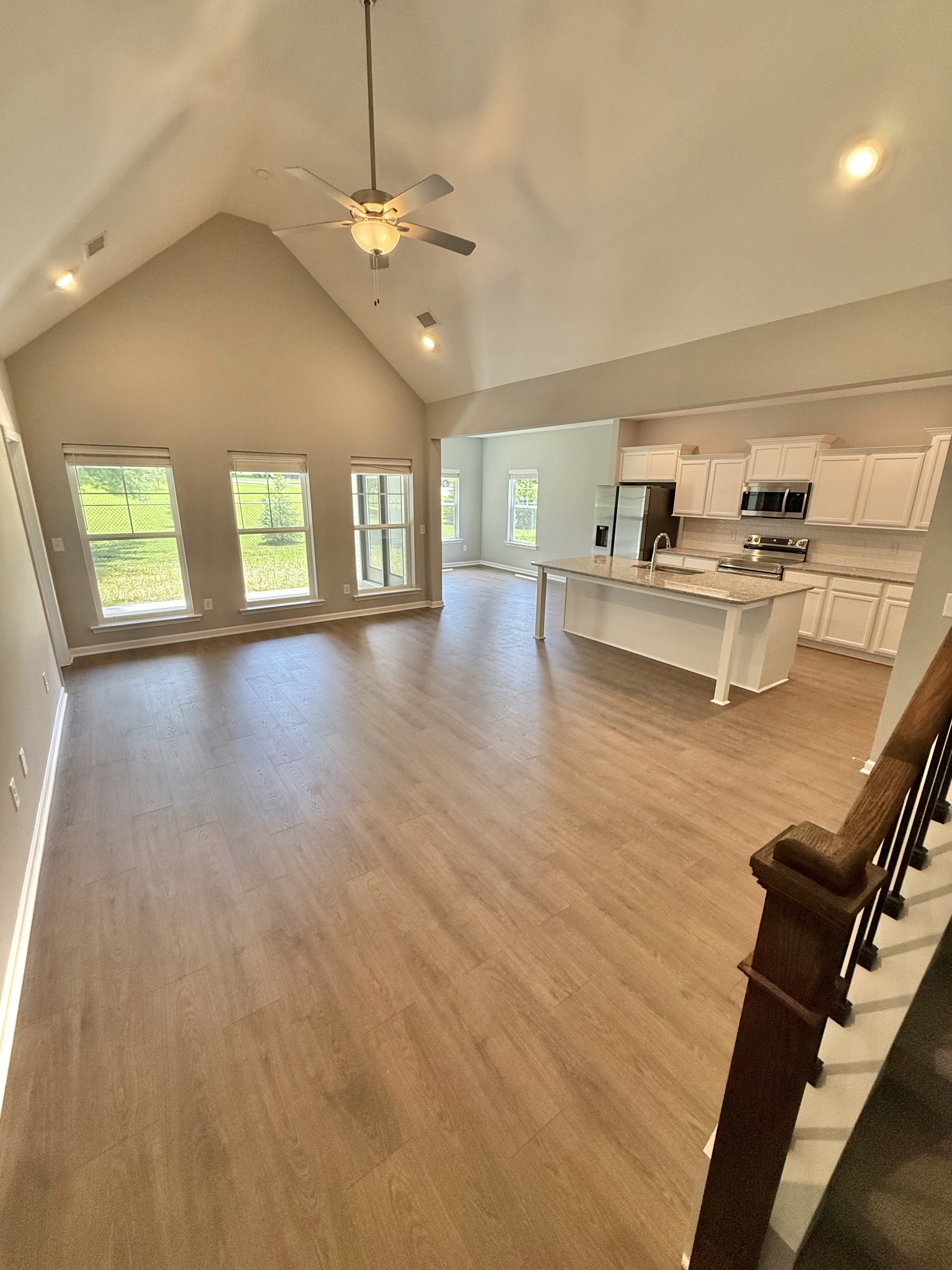 284 Country Circle