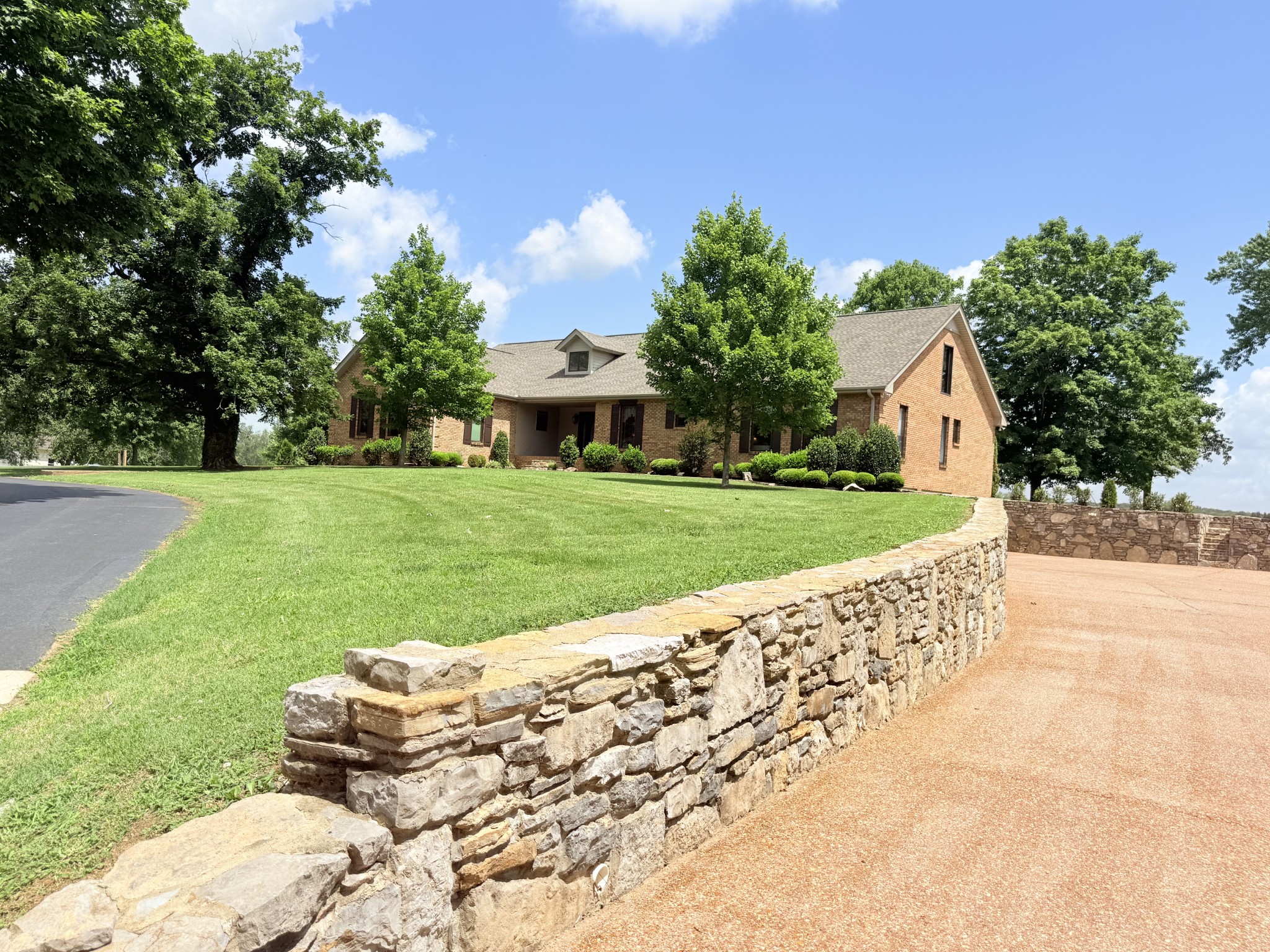 2760 Cedar Grove Rd