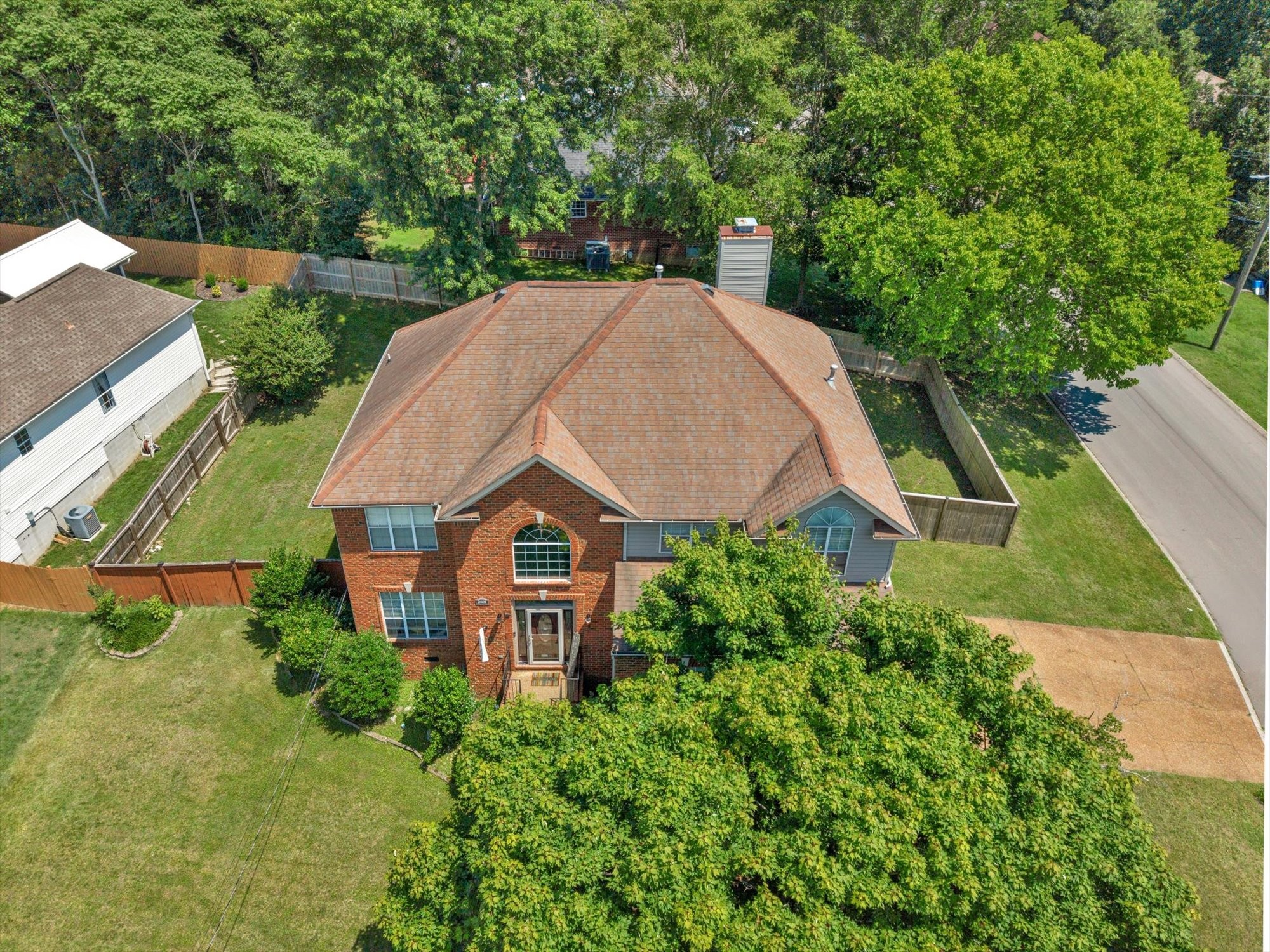2601 Windsor Ln