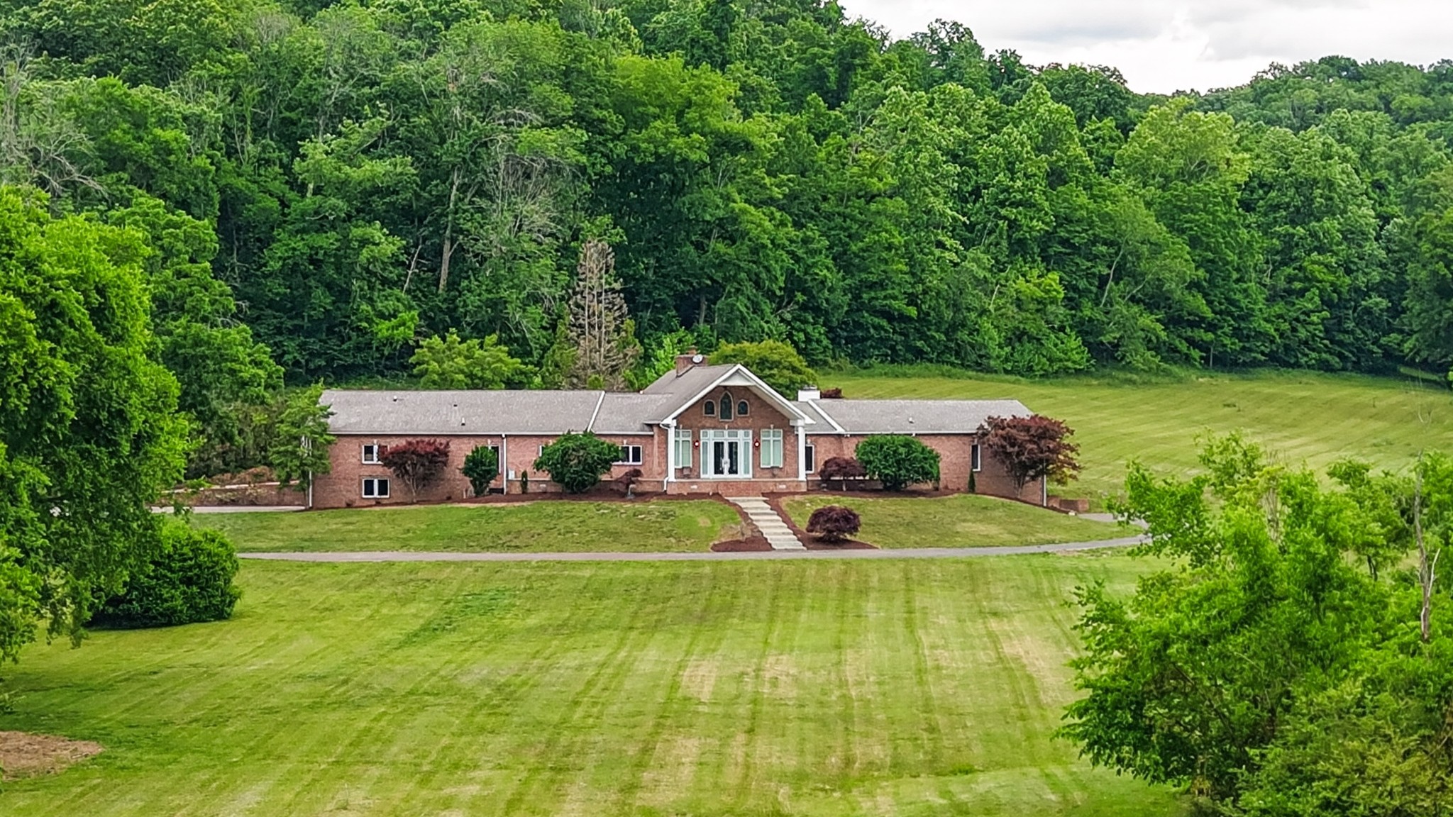 395B Allen Rd