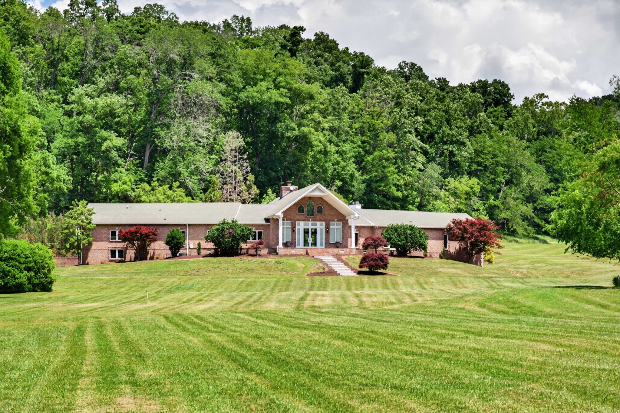 395B Allen Rd