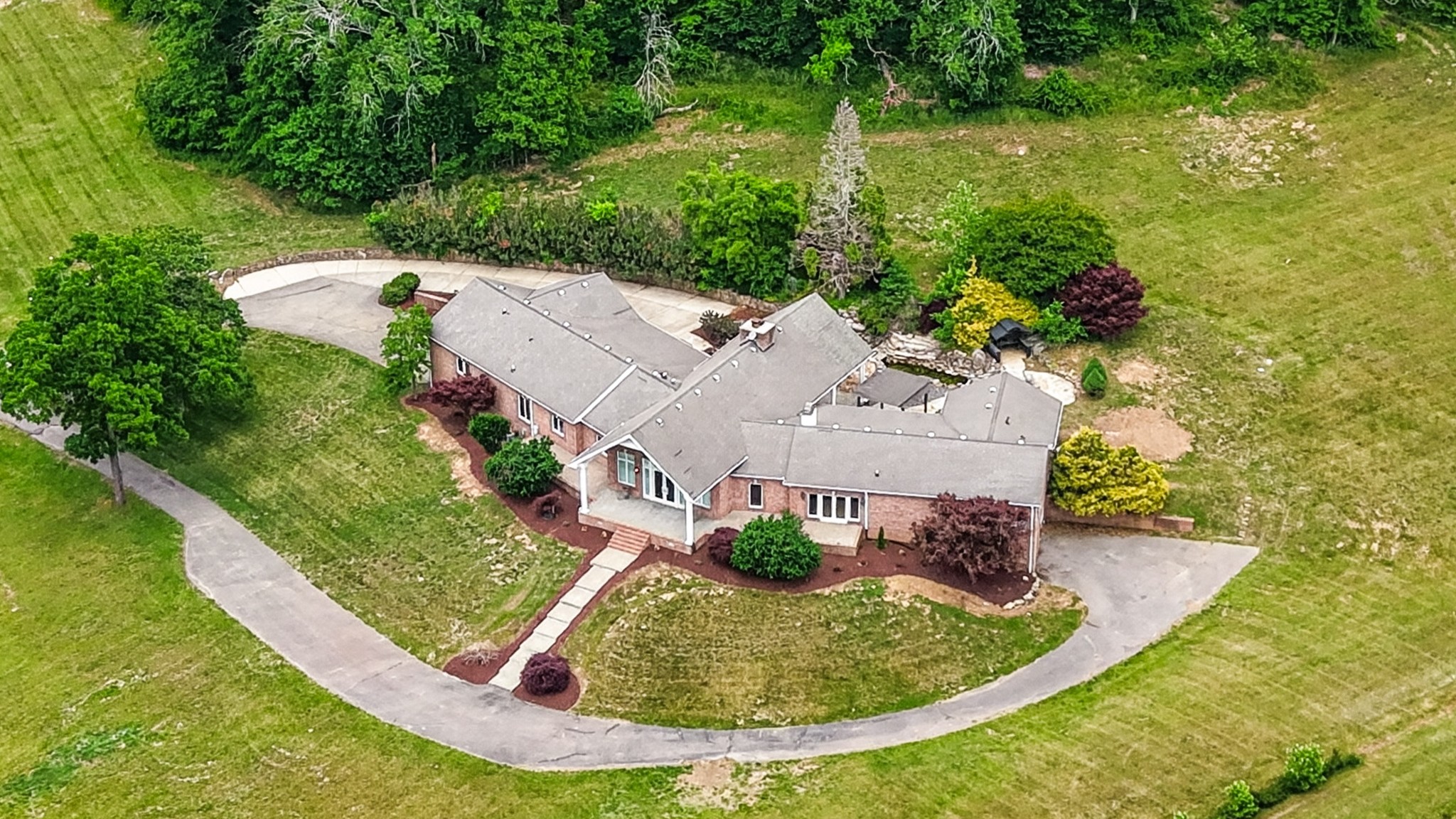395B Allen Rd
