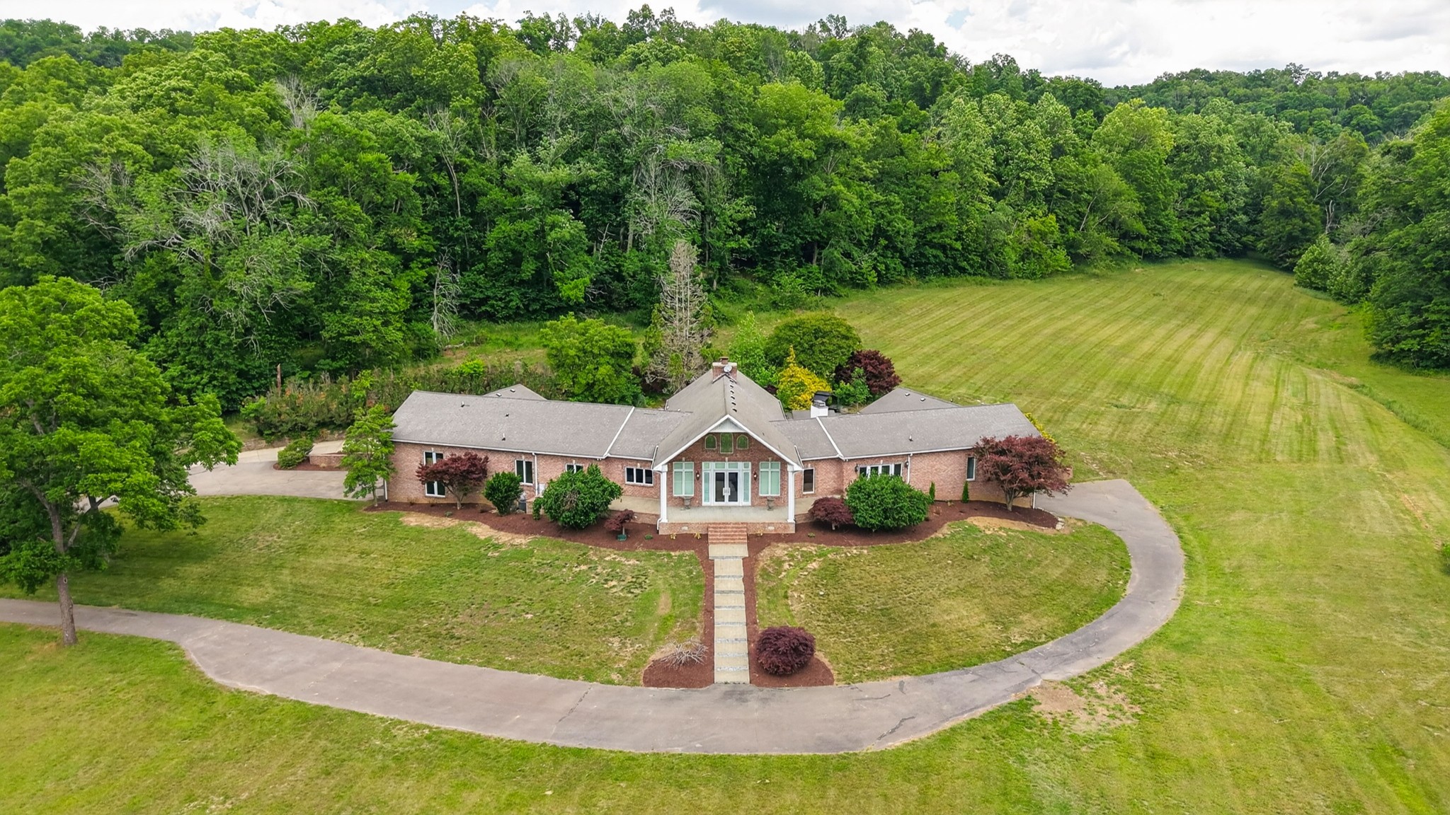 395B Allen Rd