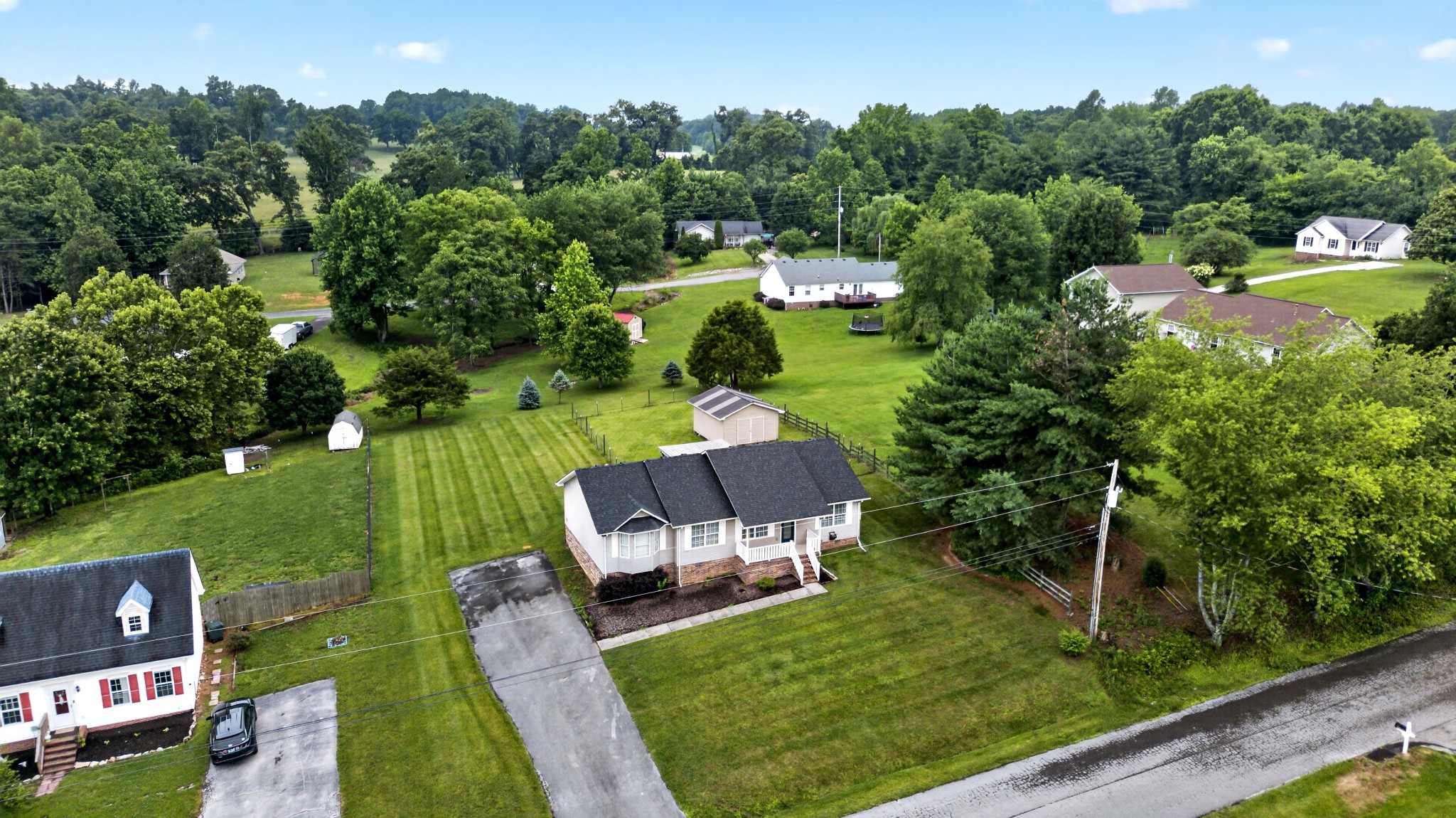3911 Kings Ct