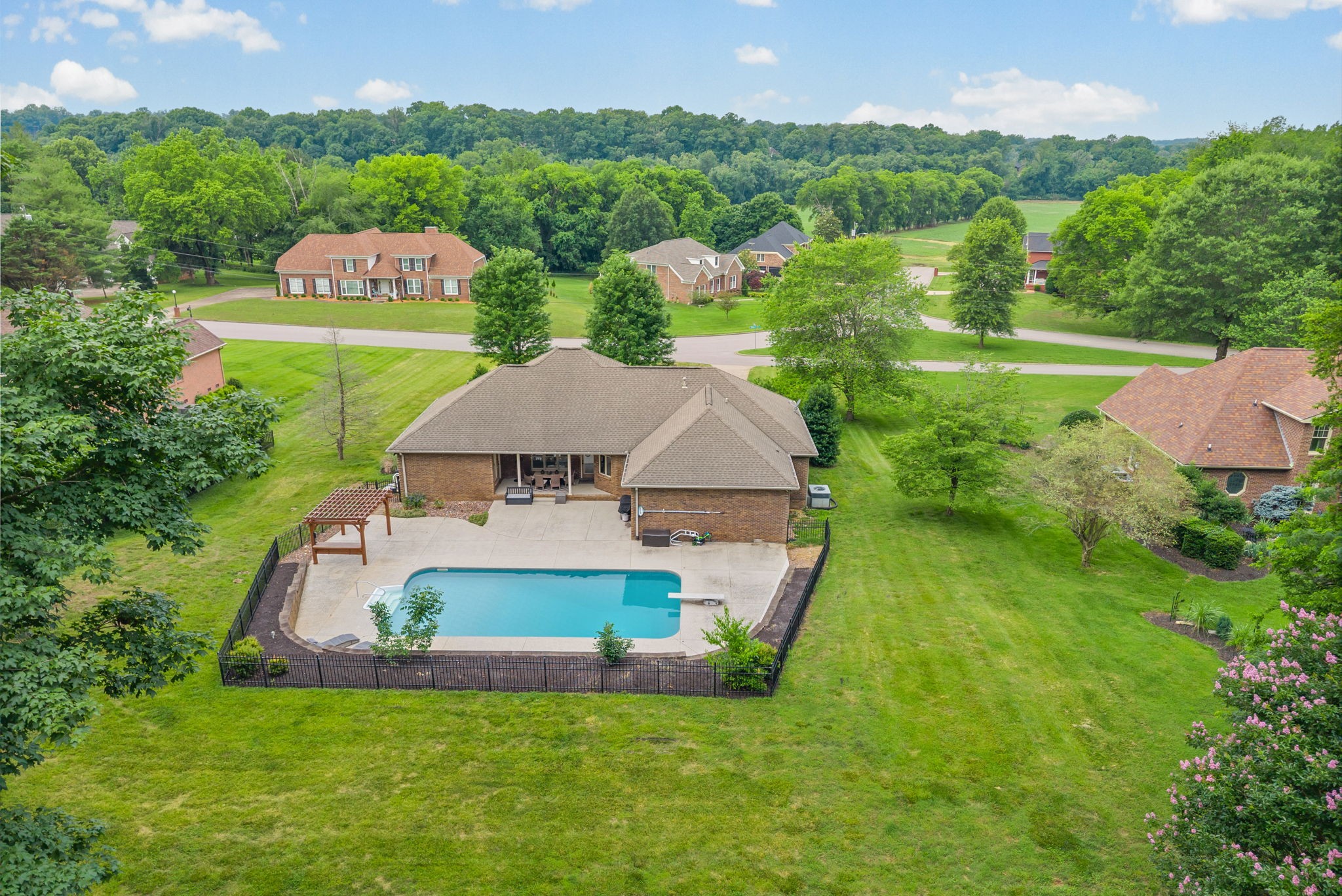 455 Stonemeadow Rd