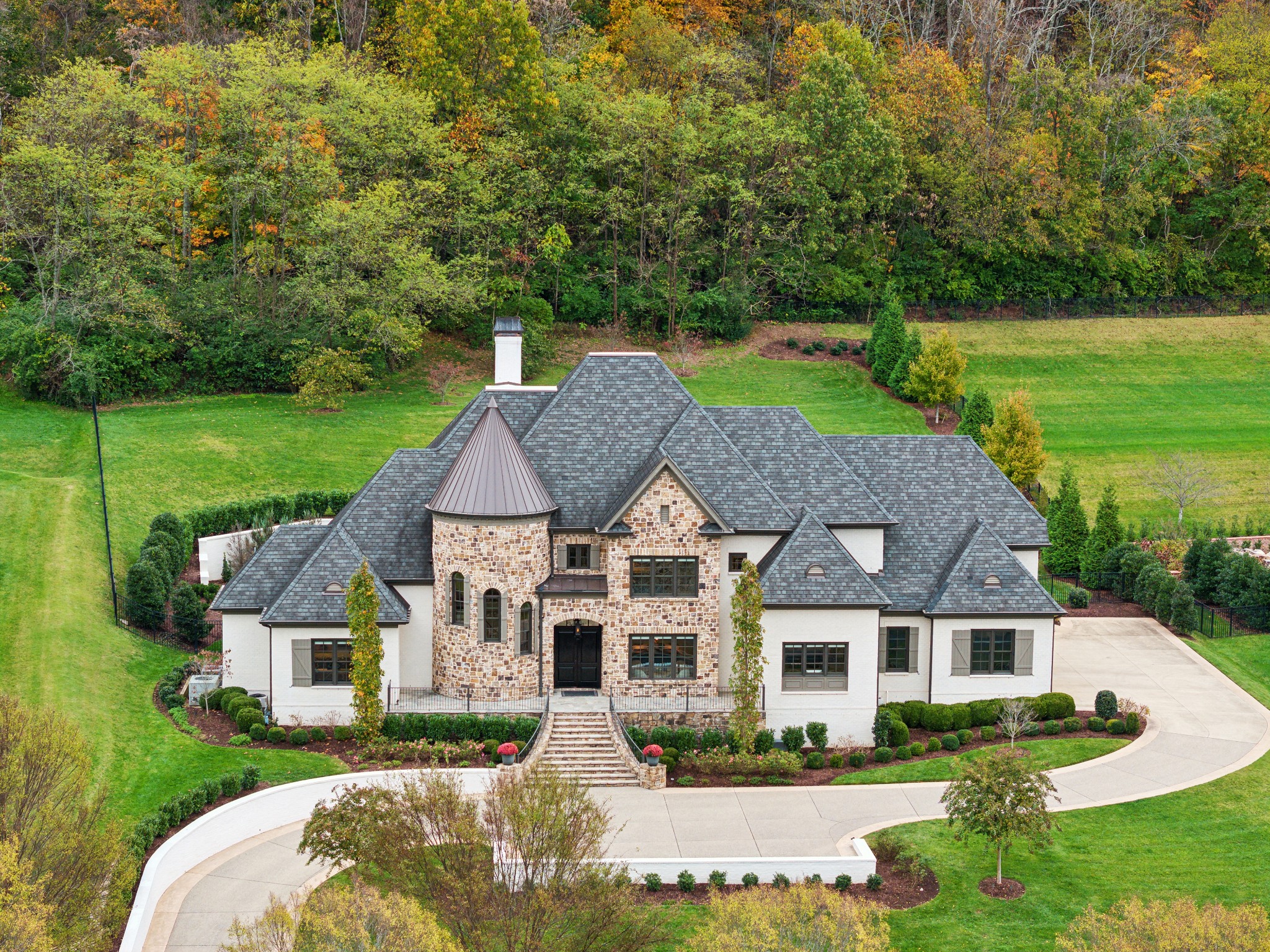 822 Windstone Blvd