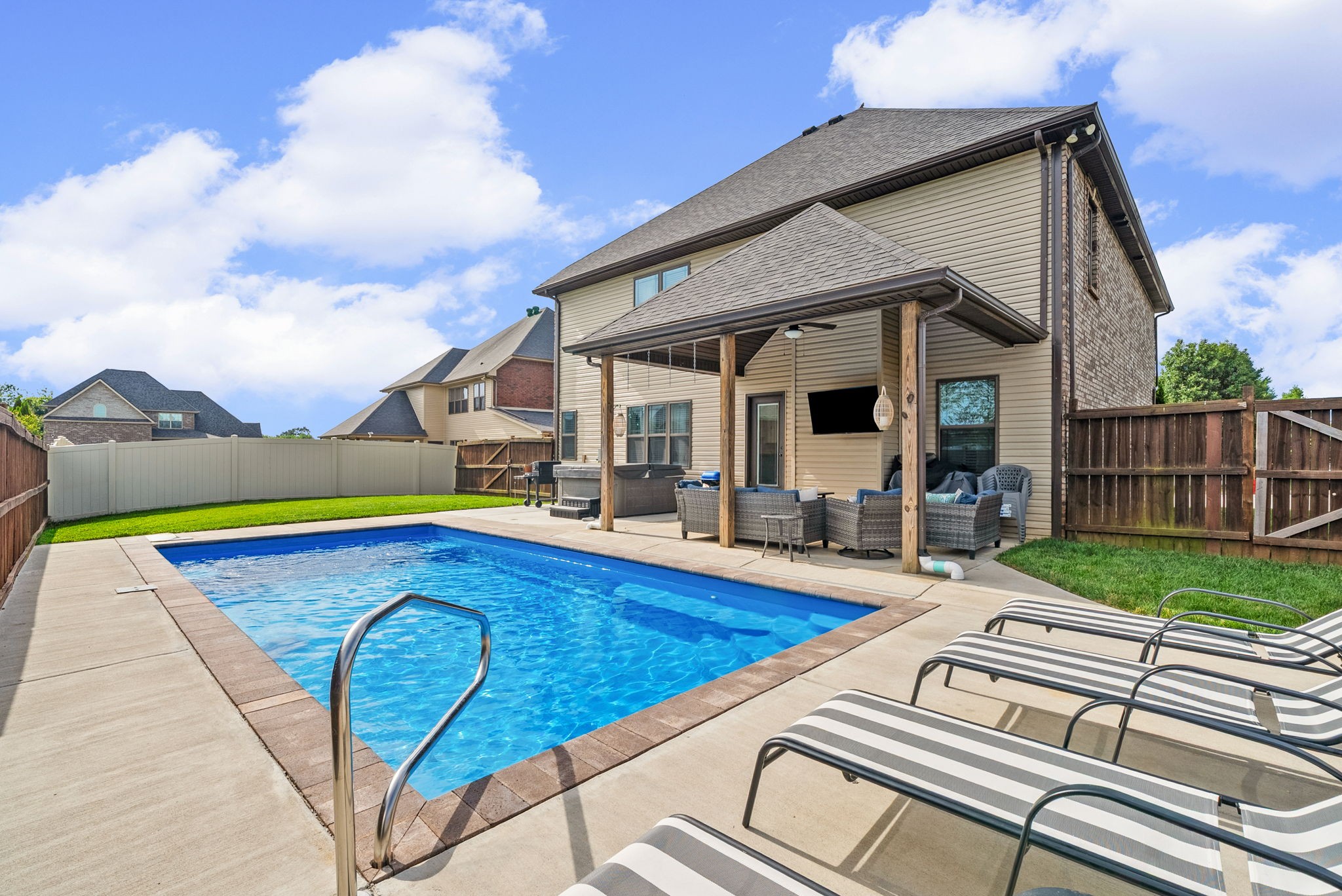 295 Castleton Ct