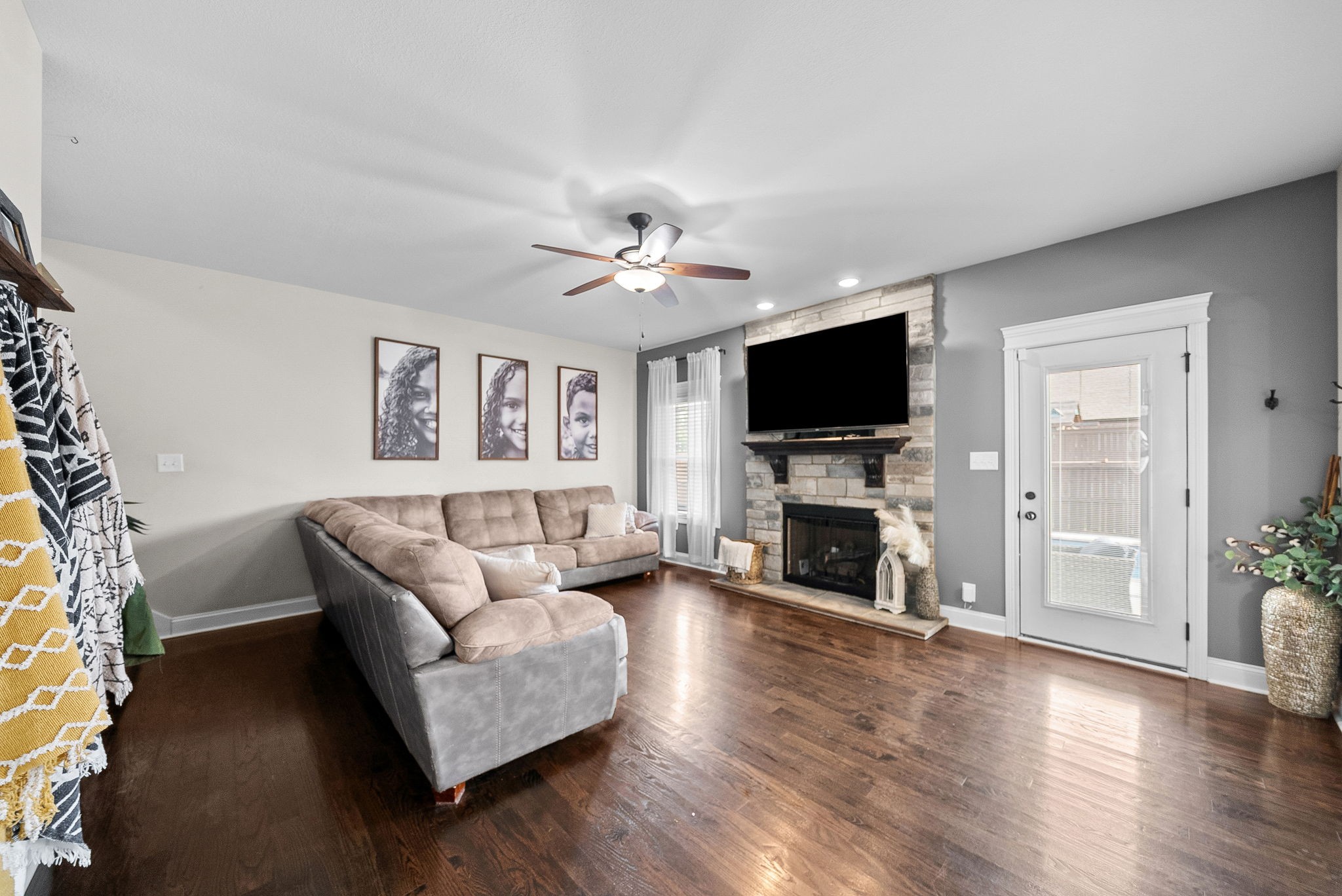 295 Castleton Ct