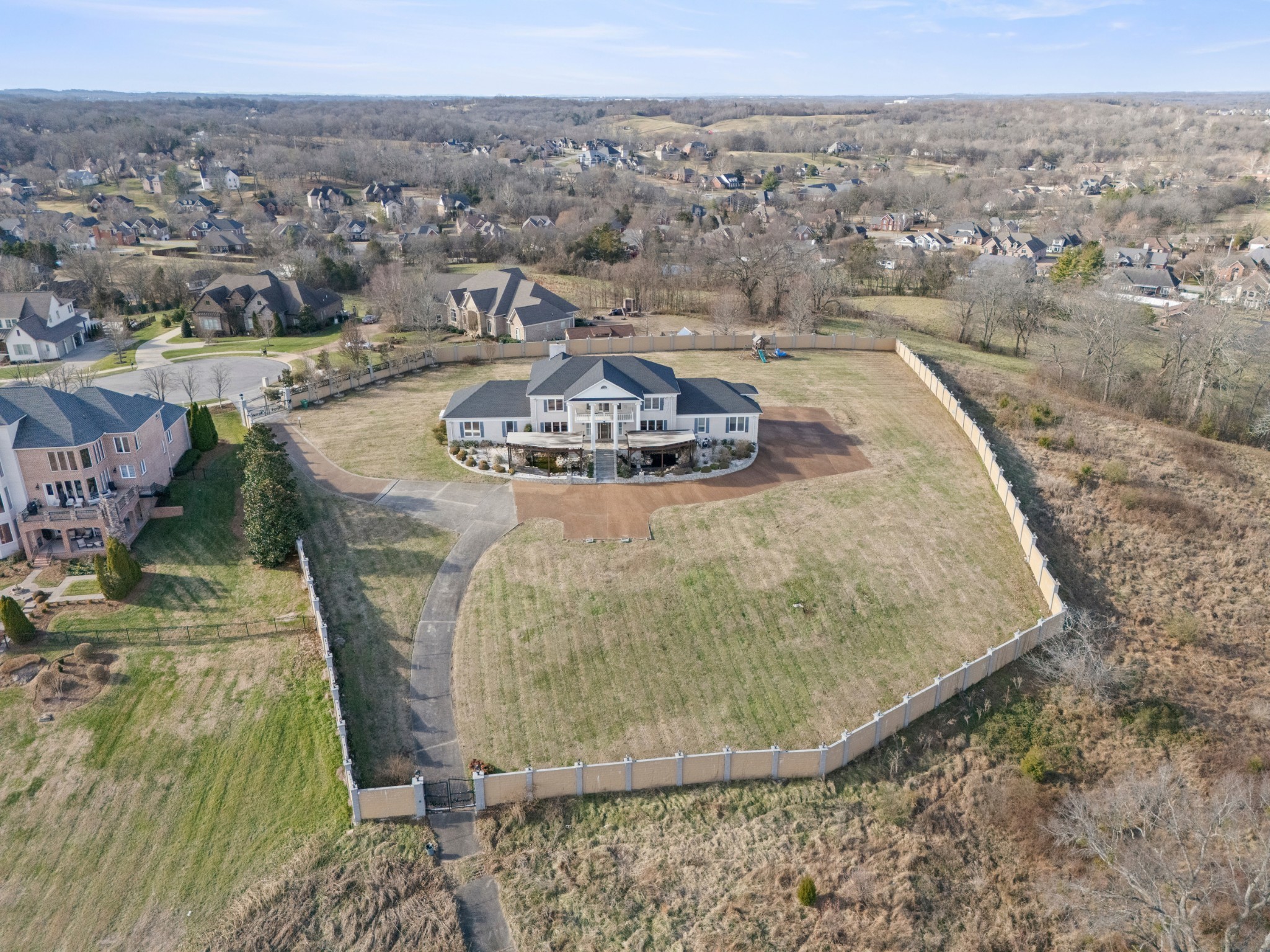 201 Vineyard Way