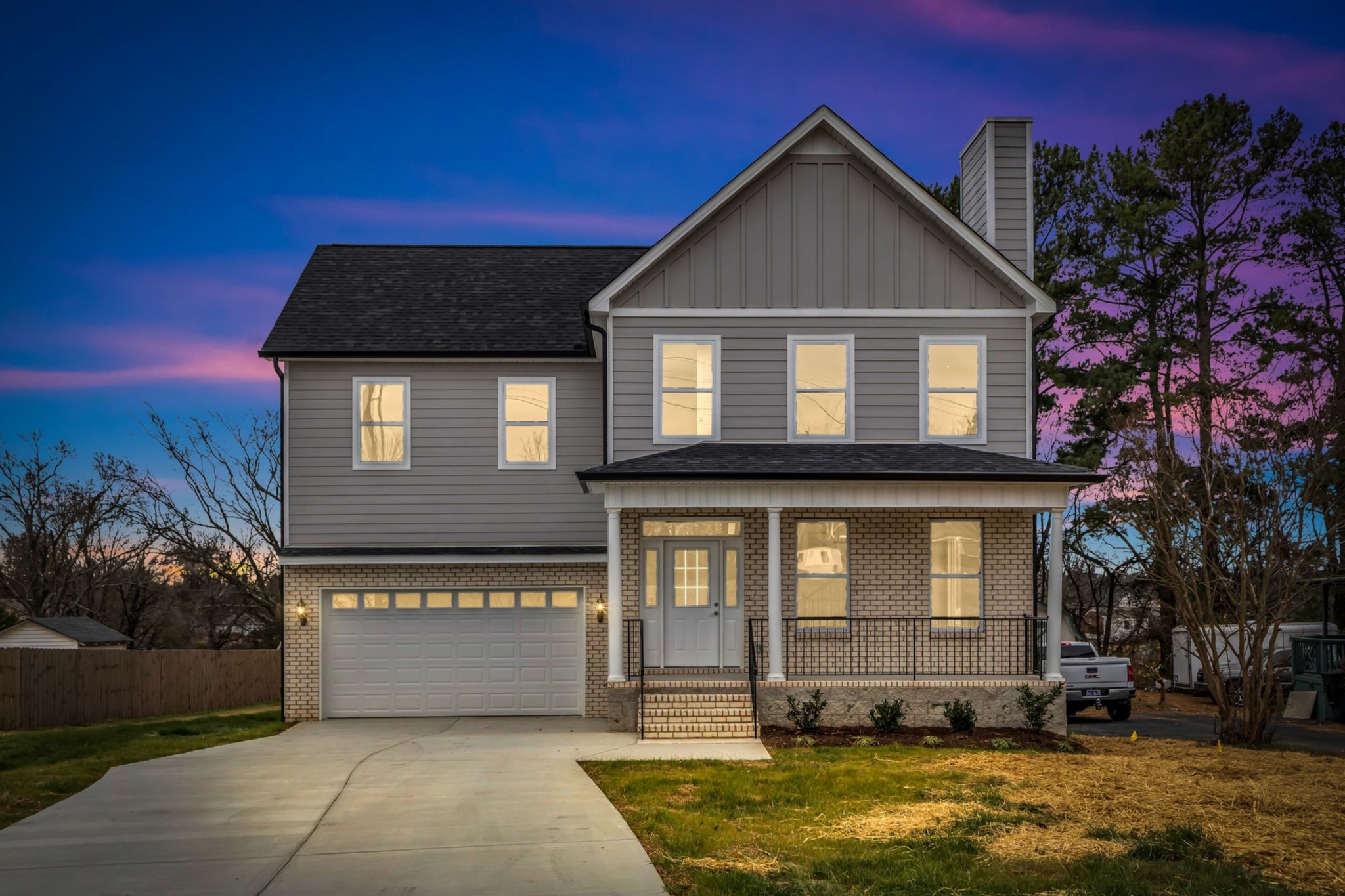209 Luna Dr