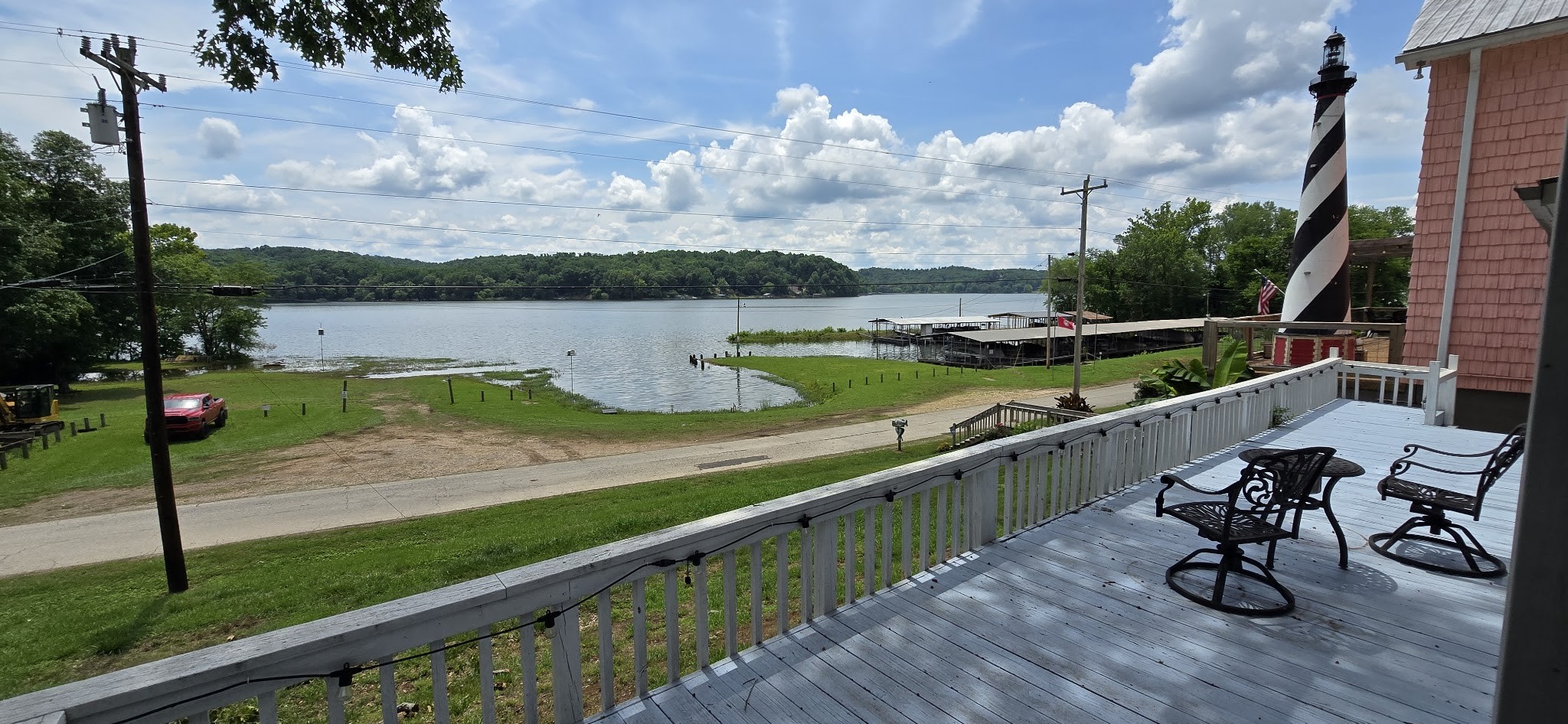 33 Creek View Ln