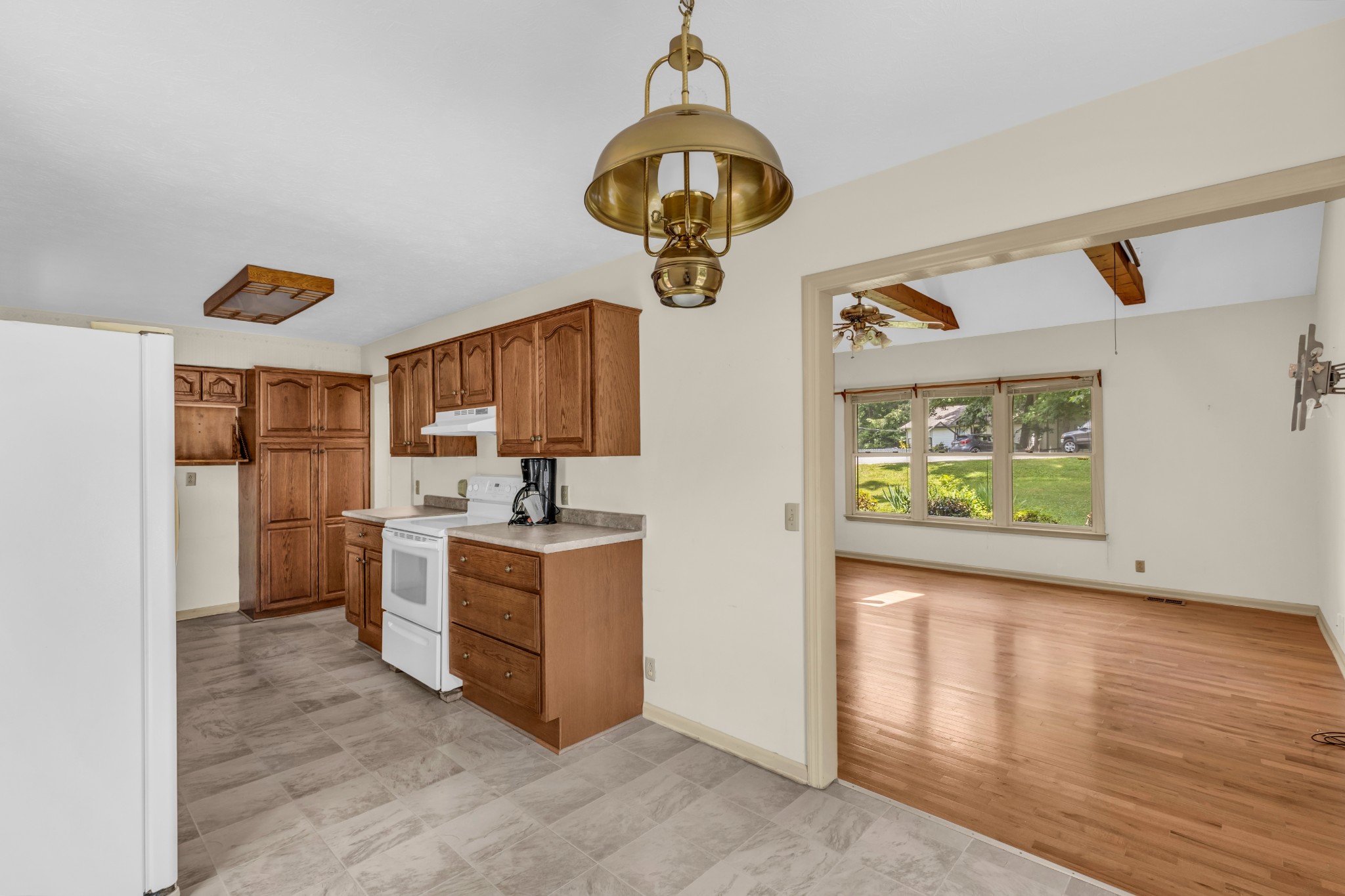 1106 Dogwood Ln