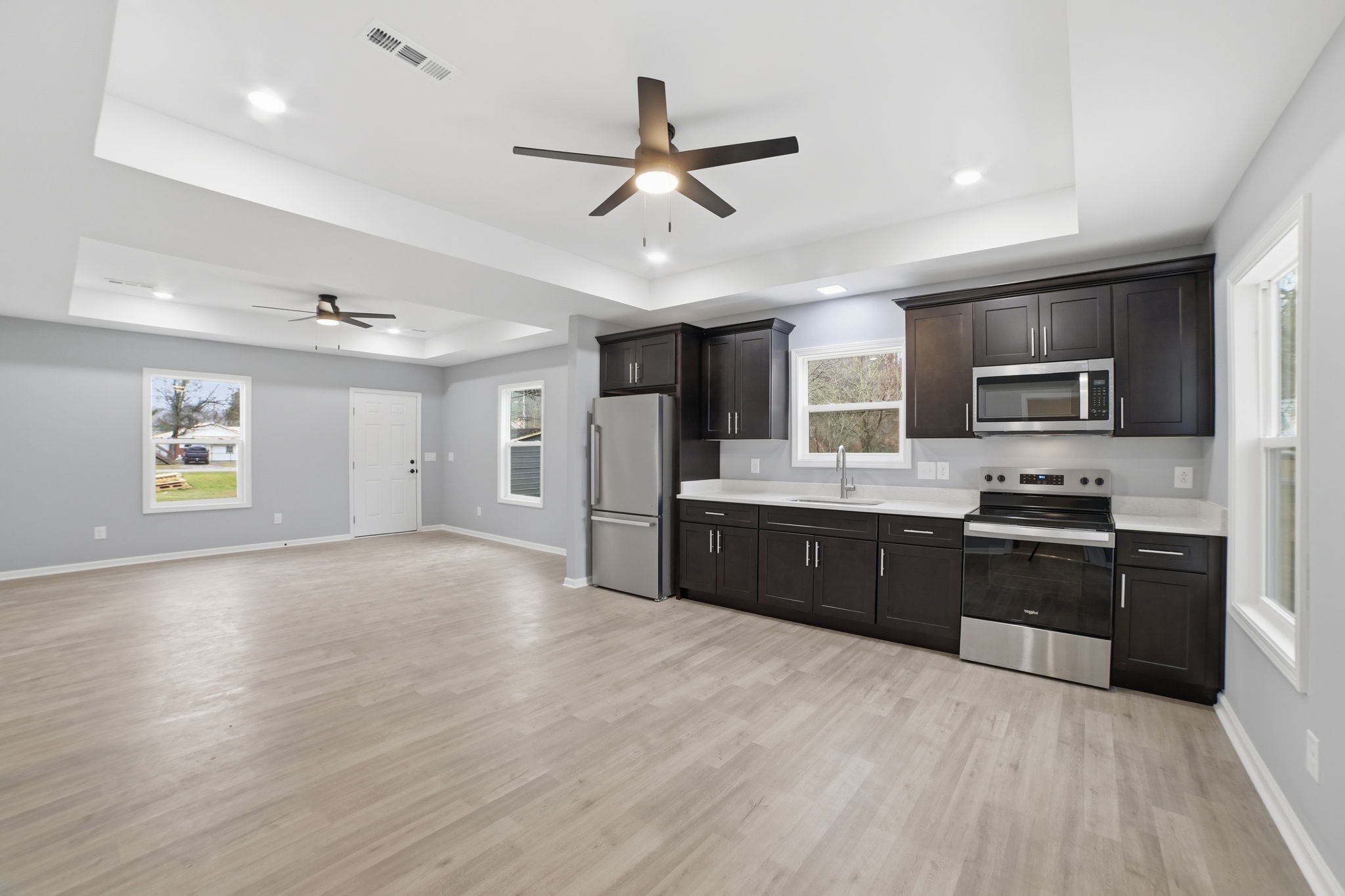 104 Fairground Dr