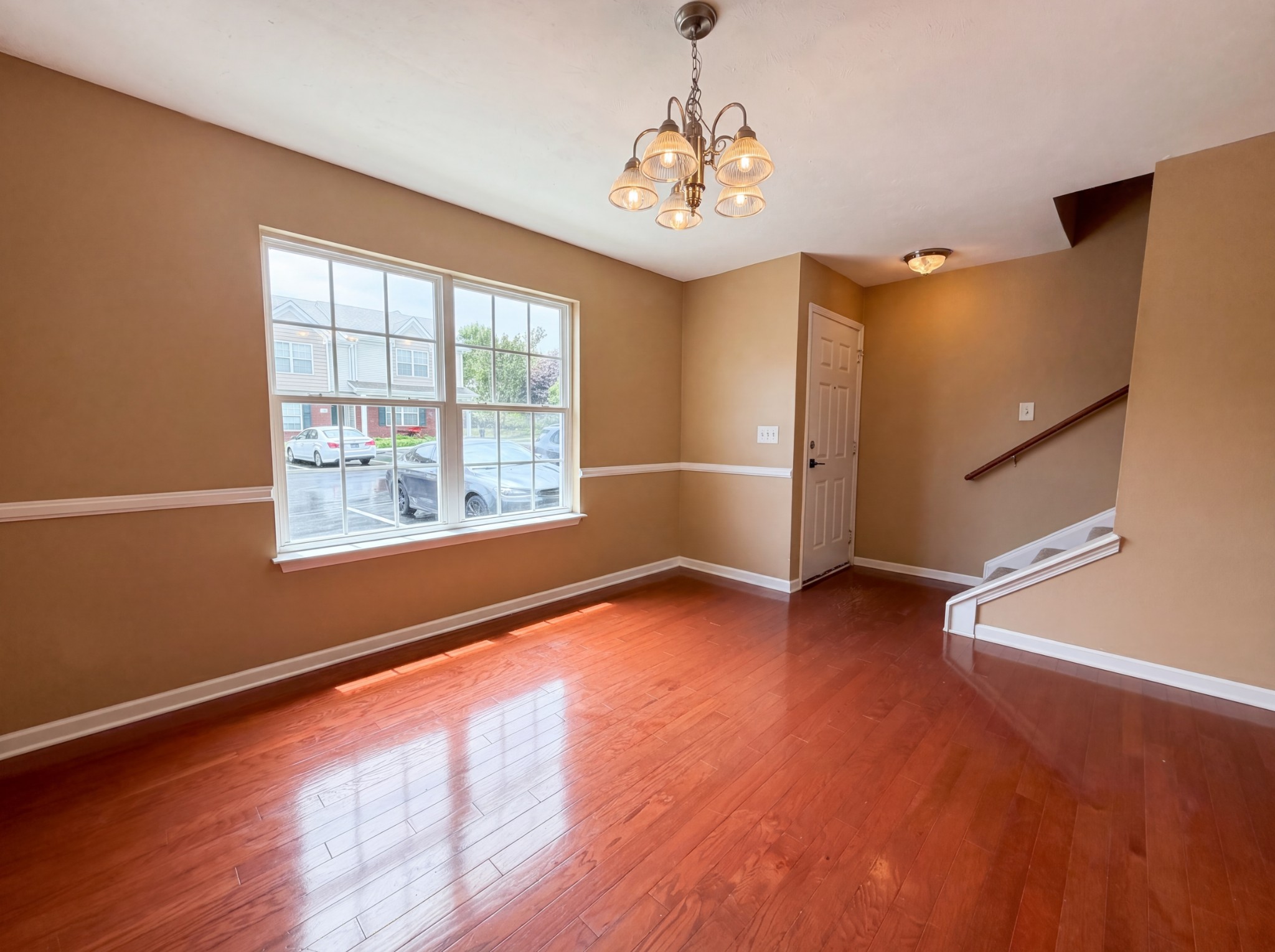 2032 Shaylin Loop