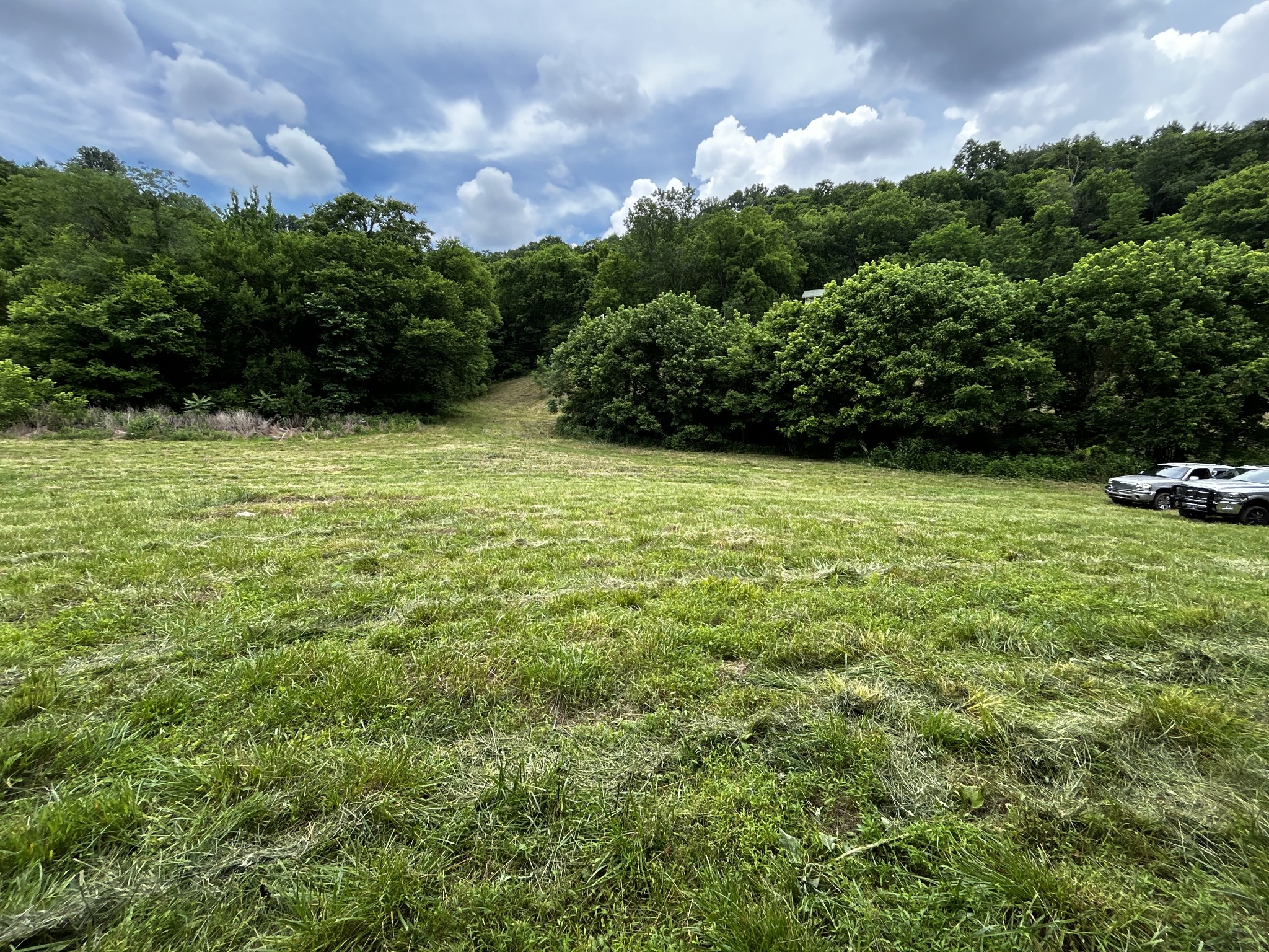 98 Hackett Valley Rd