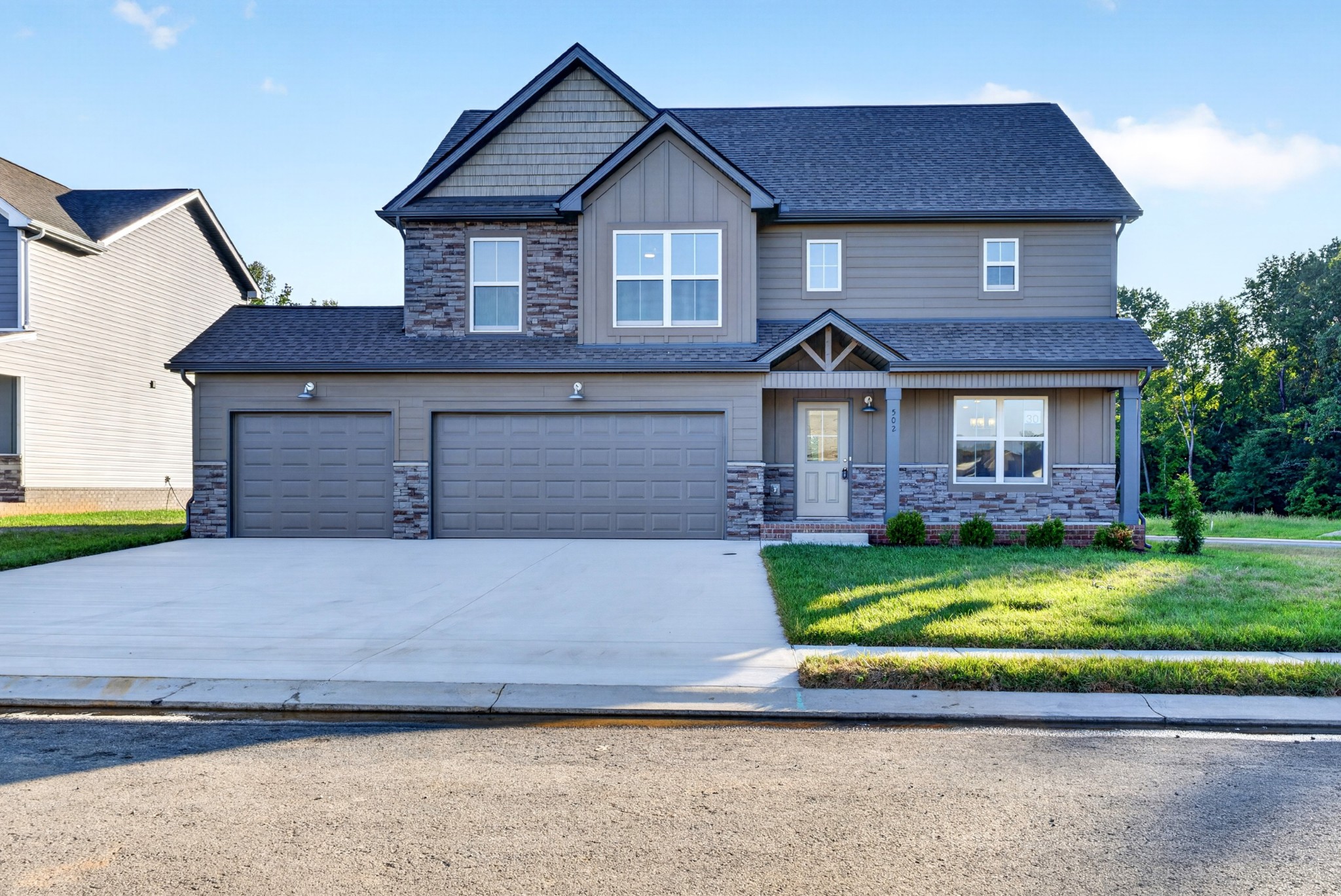 502 Willow Park Dr