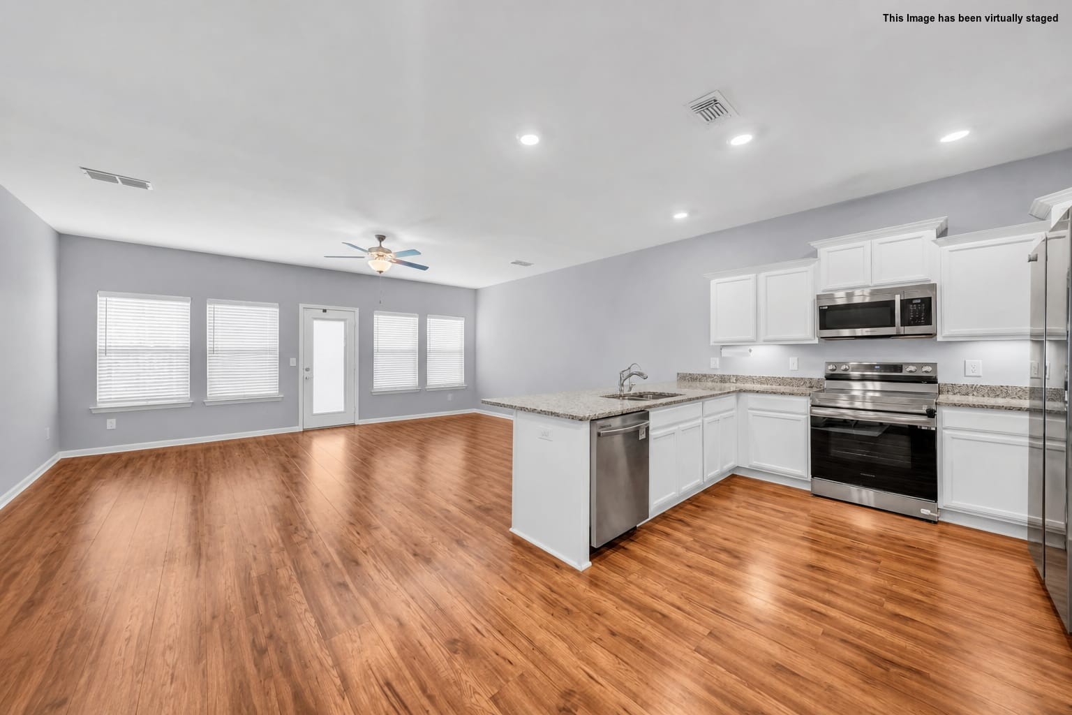 5613 Dockside Dr