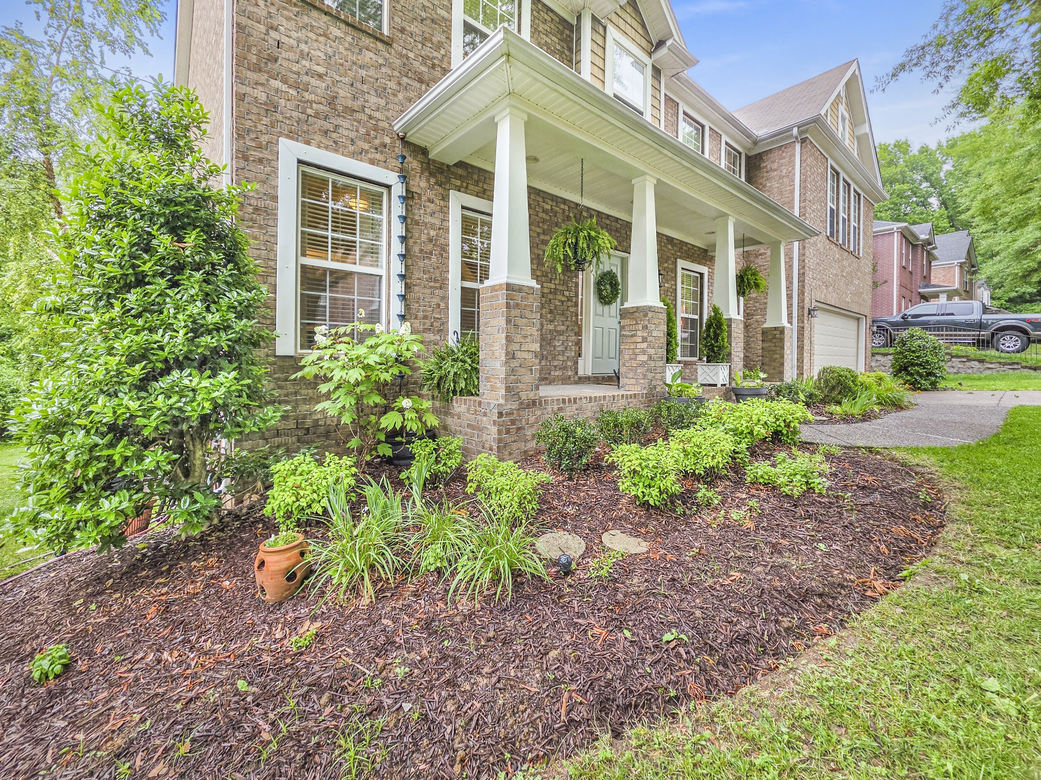 304 Forest Bend Dr