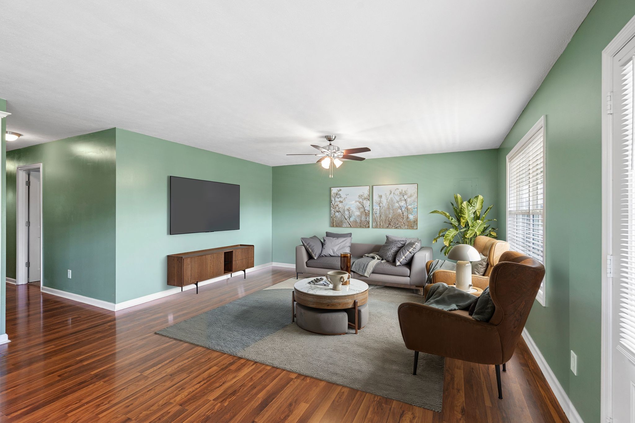 1529 Joanne Cir