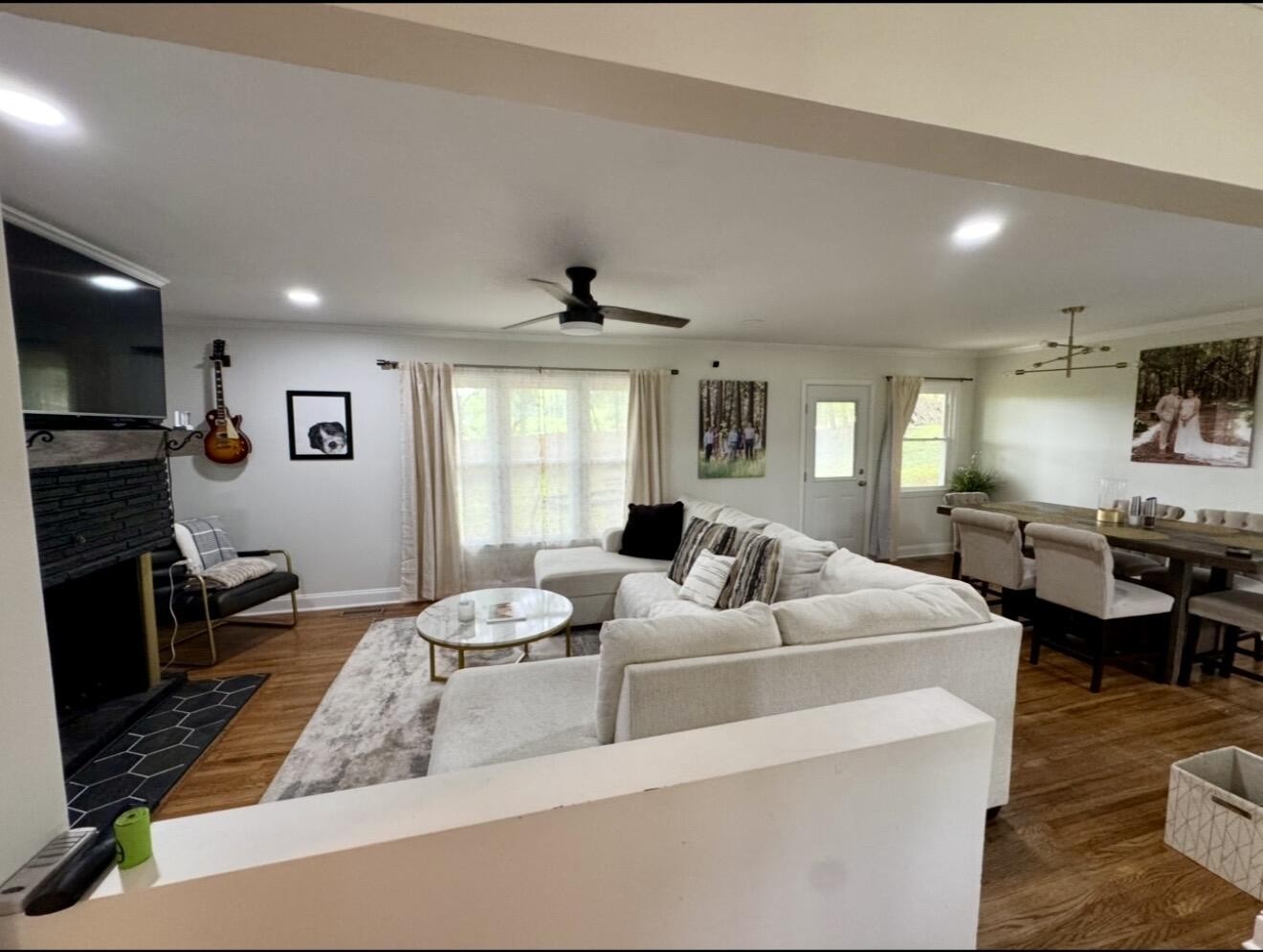 429 Whitehall CIR