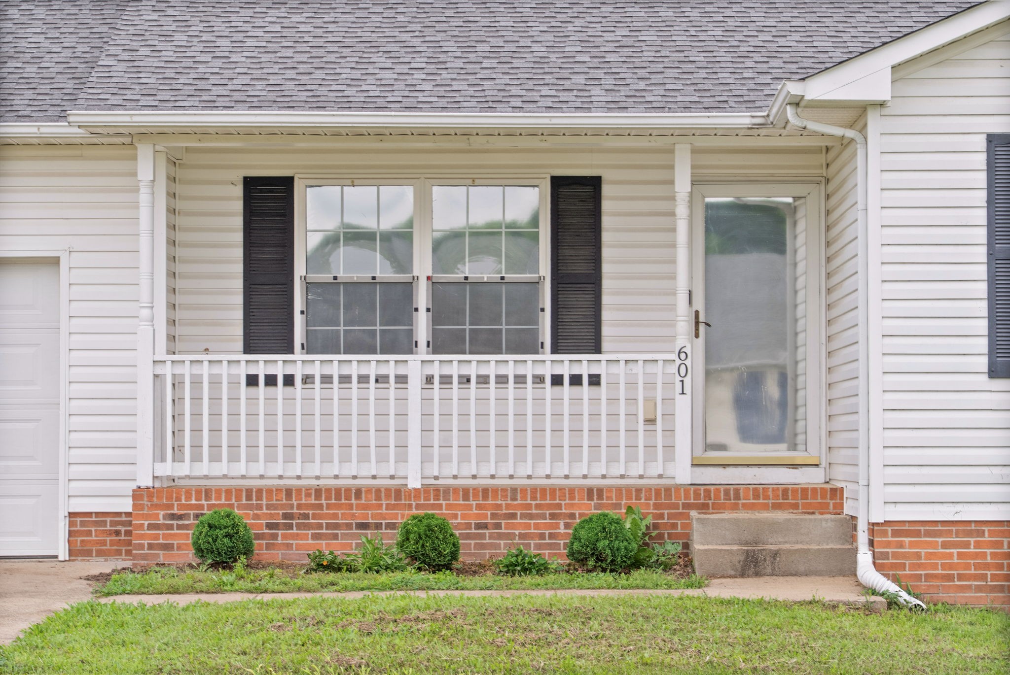 601 Millie Dr