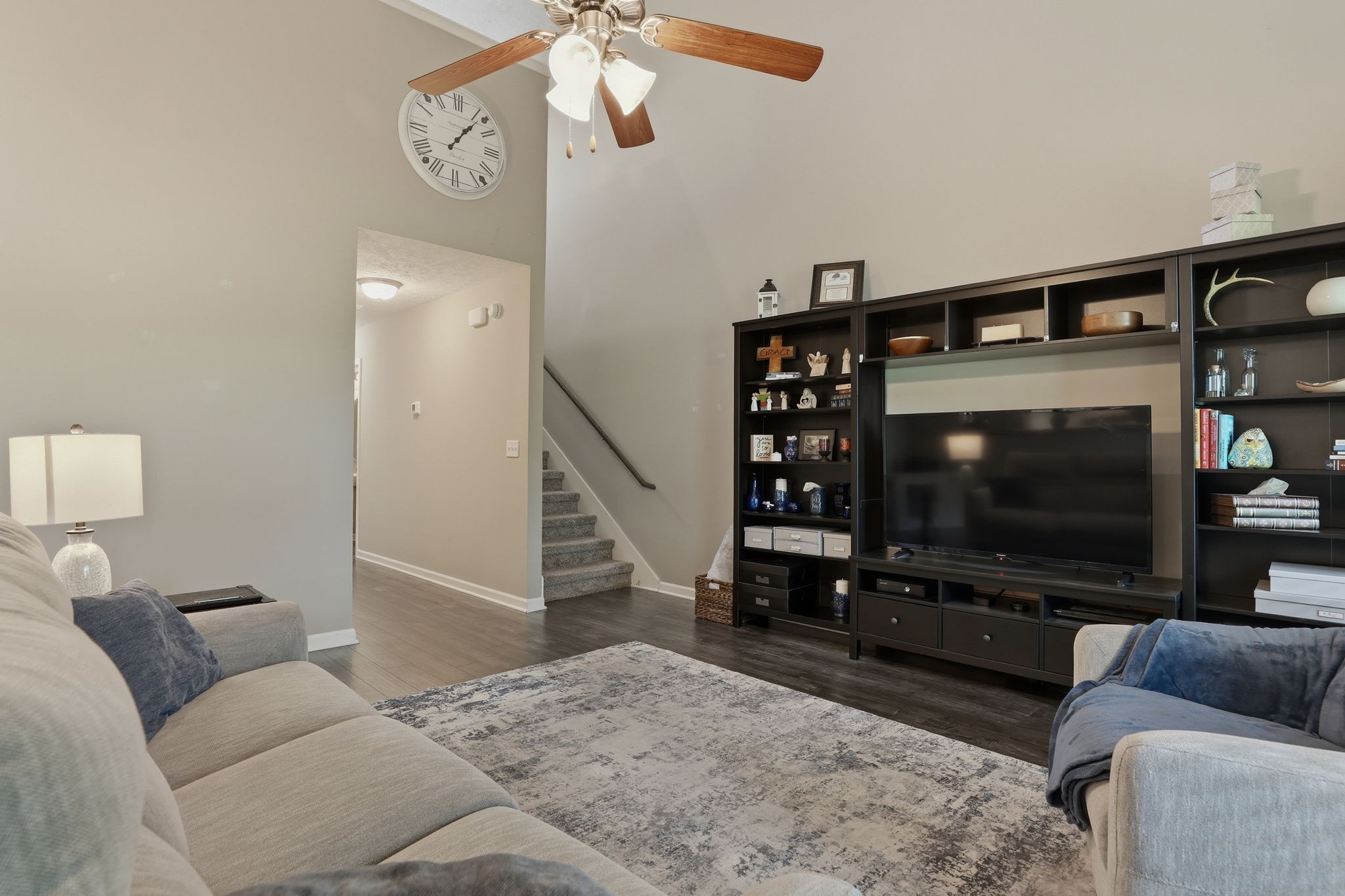 4407 Sunday Silence Way