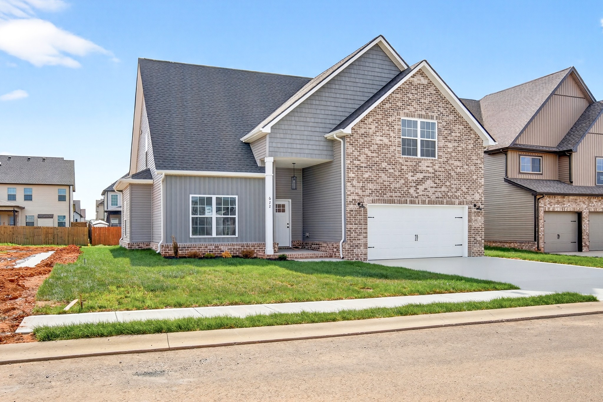 622 Woodrush Dr