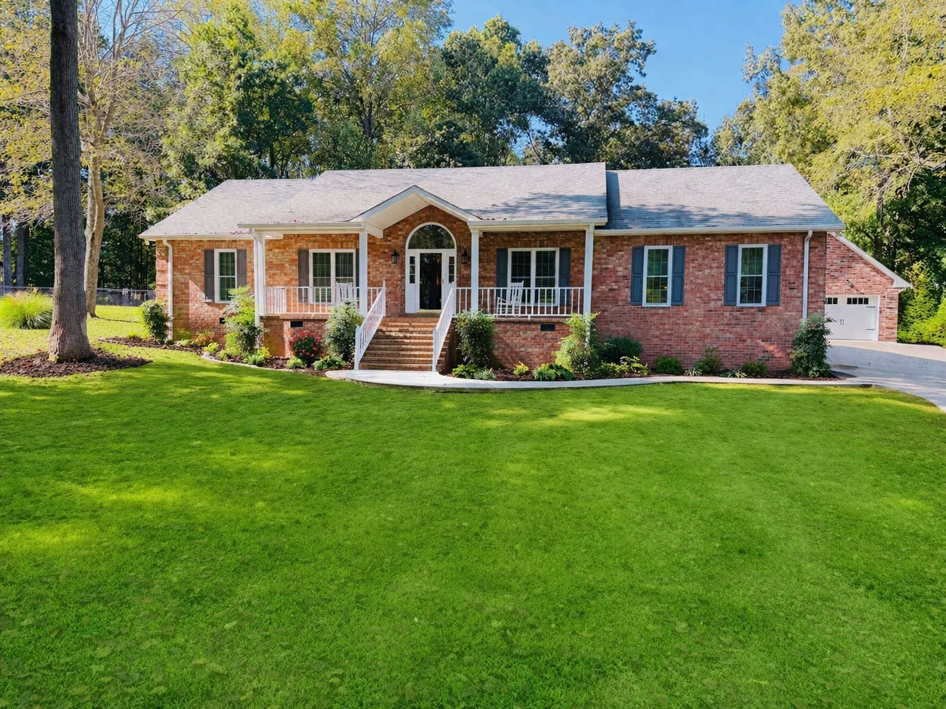 320 Spring Valley Dr
