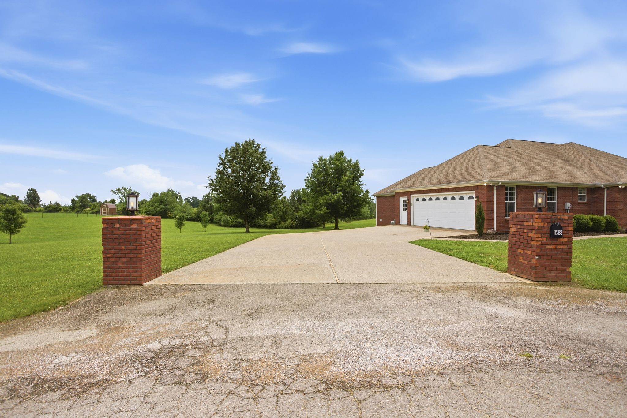 163 Tabor Pl