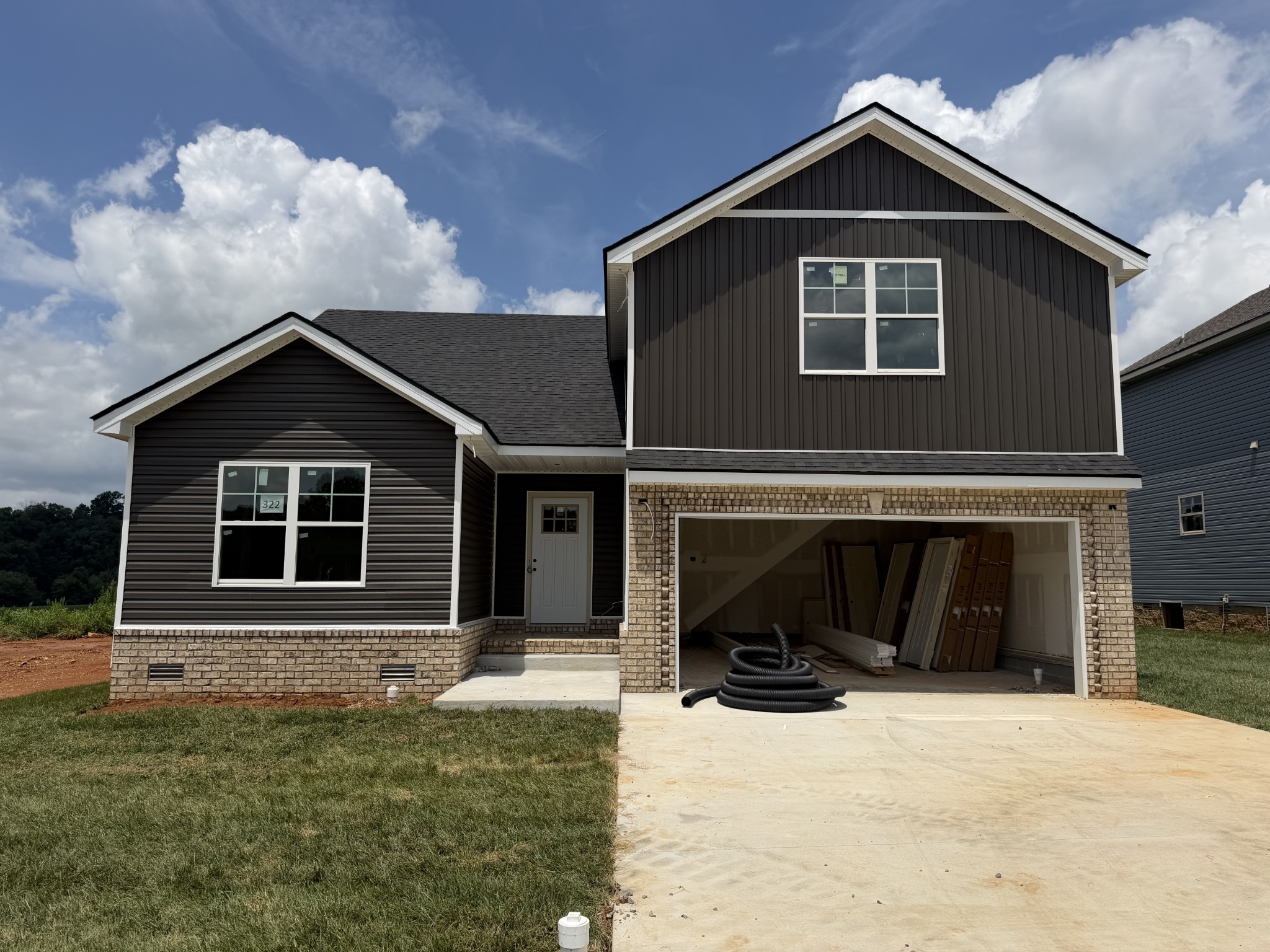 322 Cardinal Creek