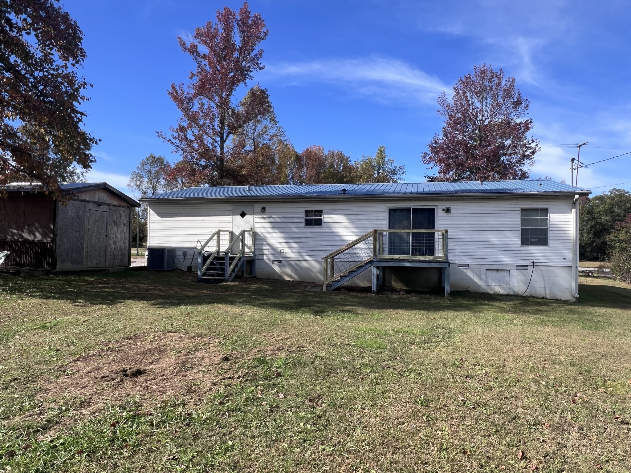100 Treeline Ct