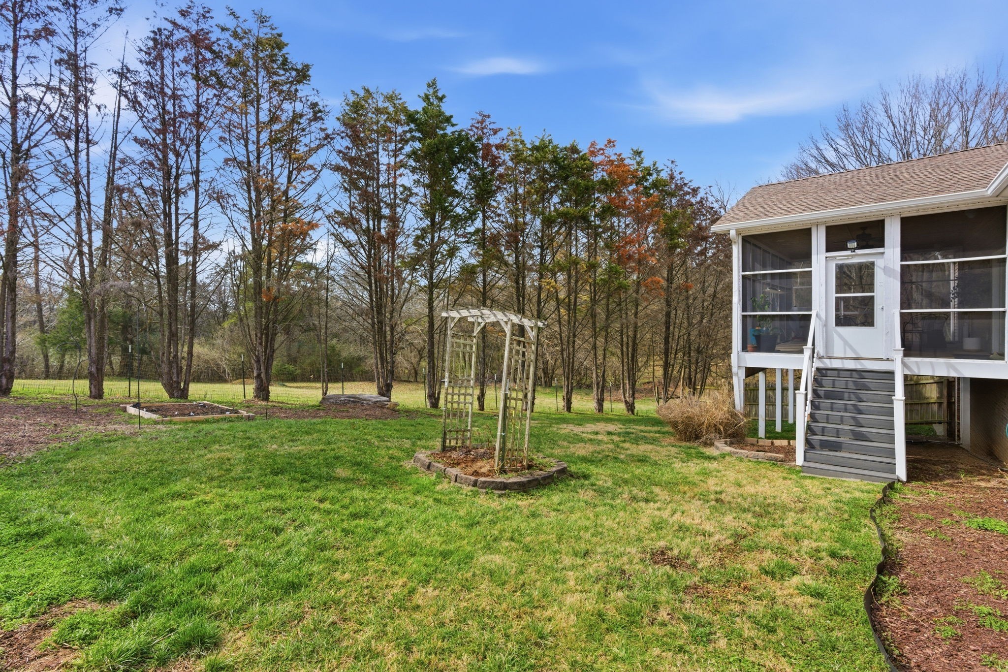 109 Eiger Ct
