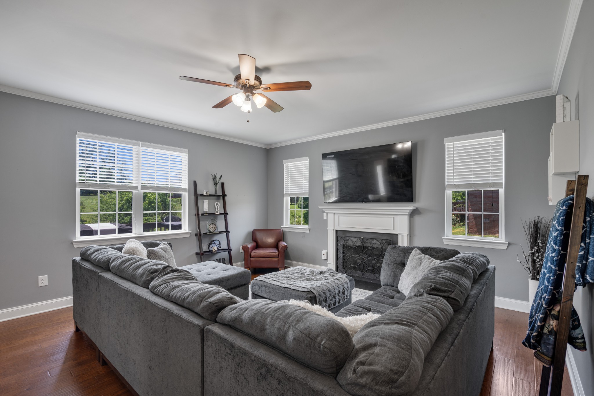 224 Hickory Pointe Dr