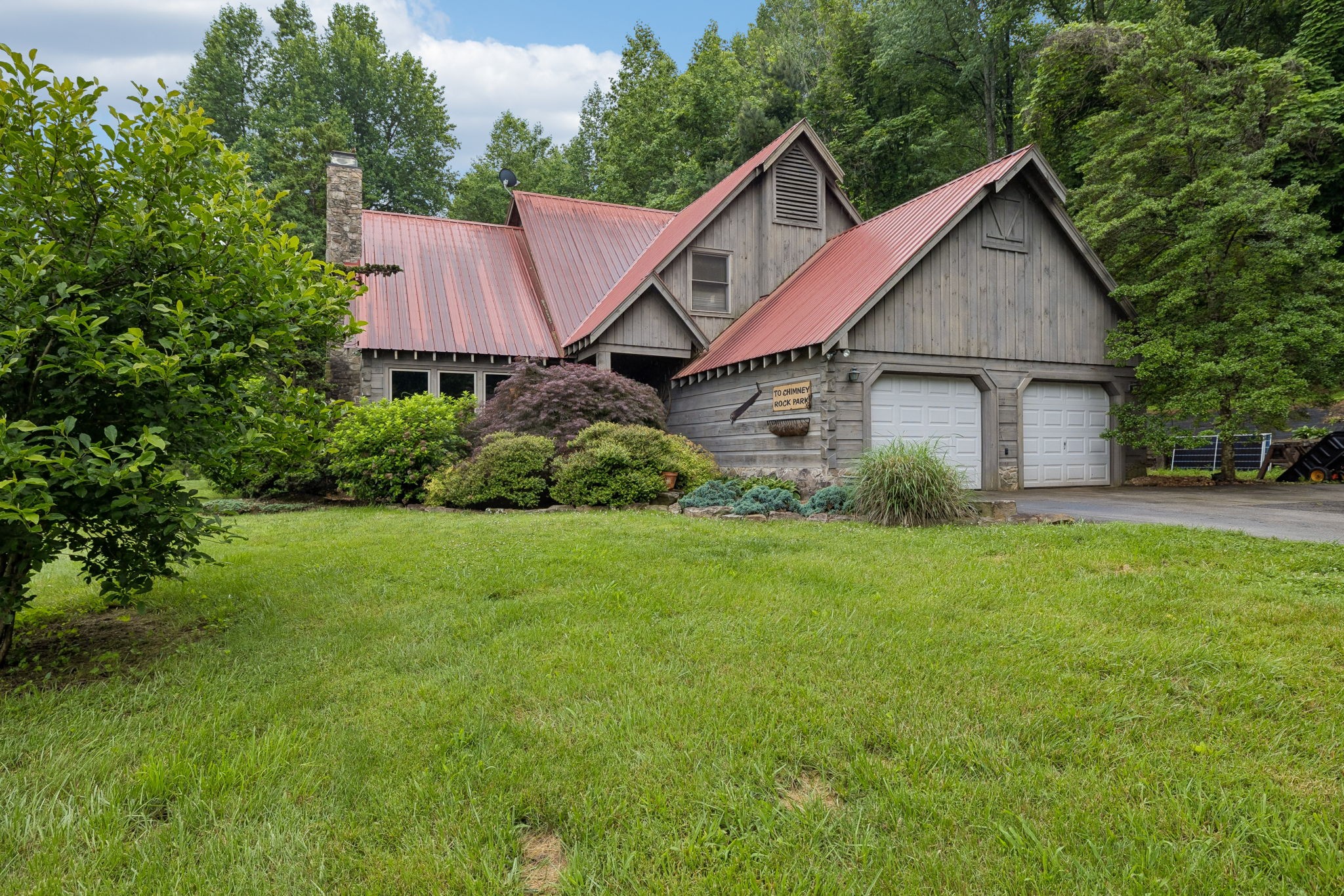2500 Chimney Springs Rd