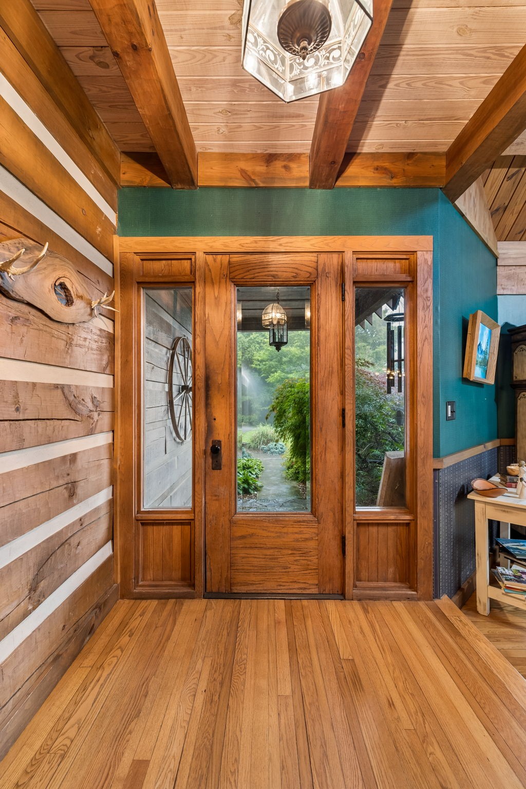 2500 Chimney Springs Rd