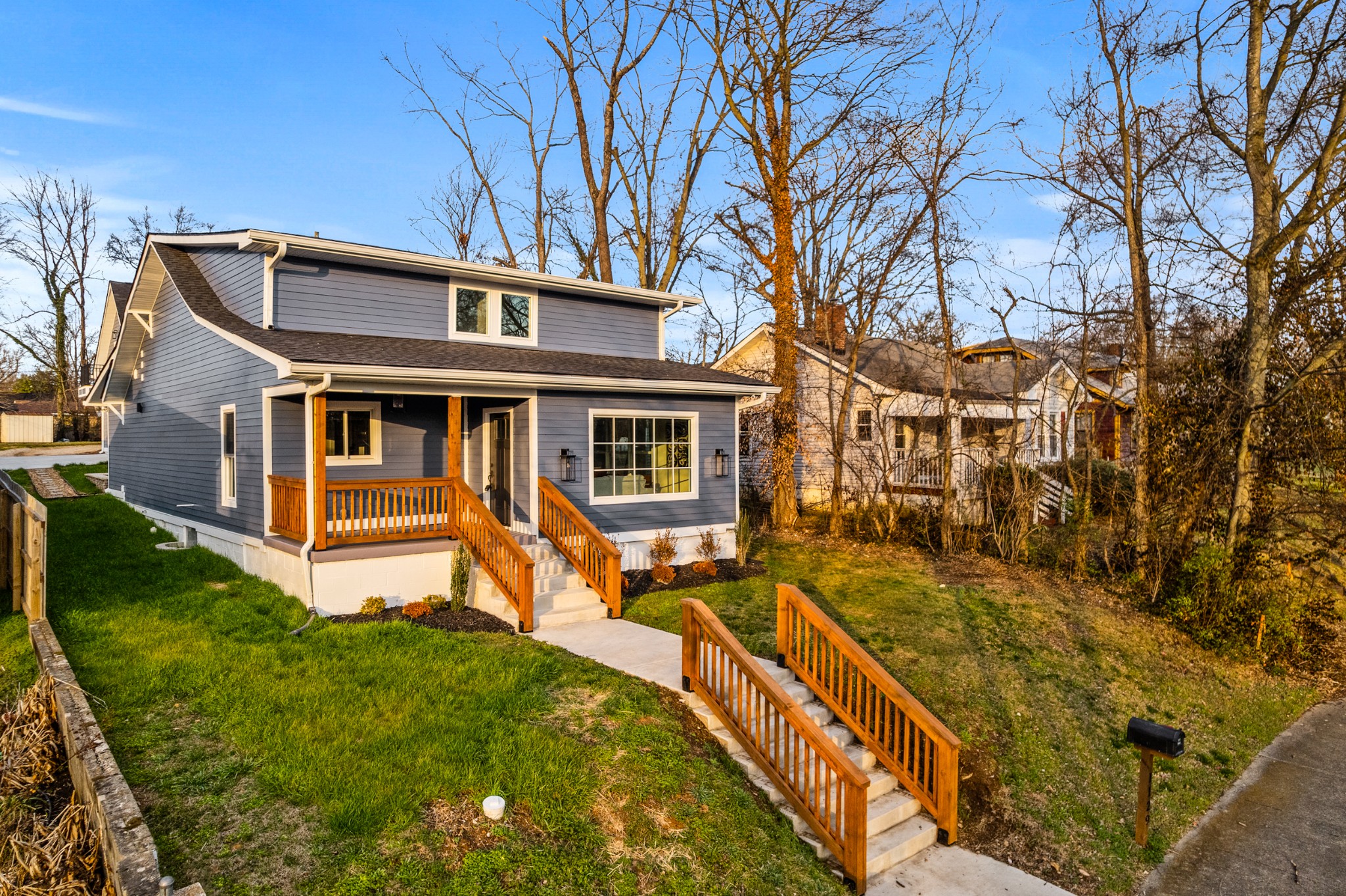 1129 Sharpe Ave
