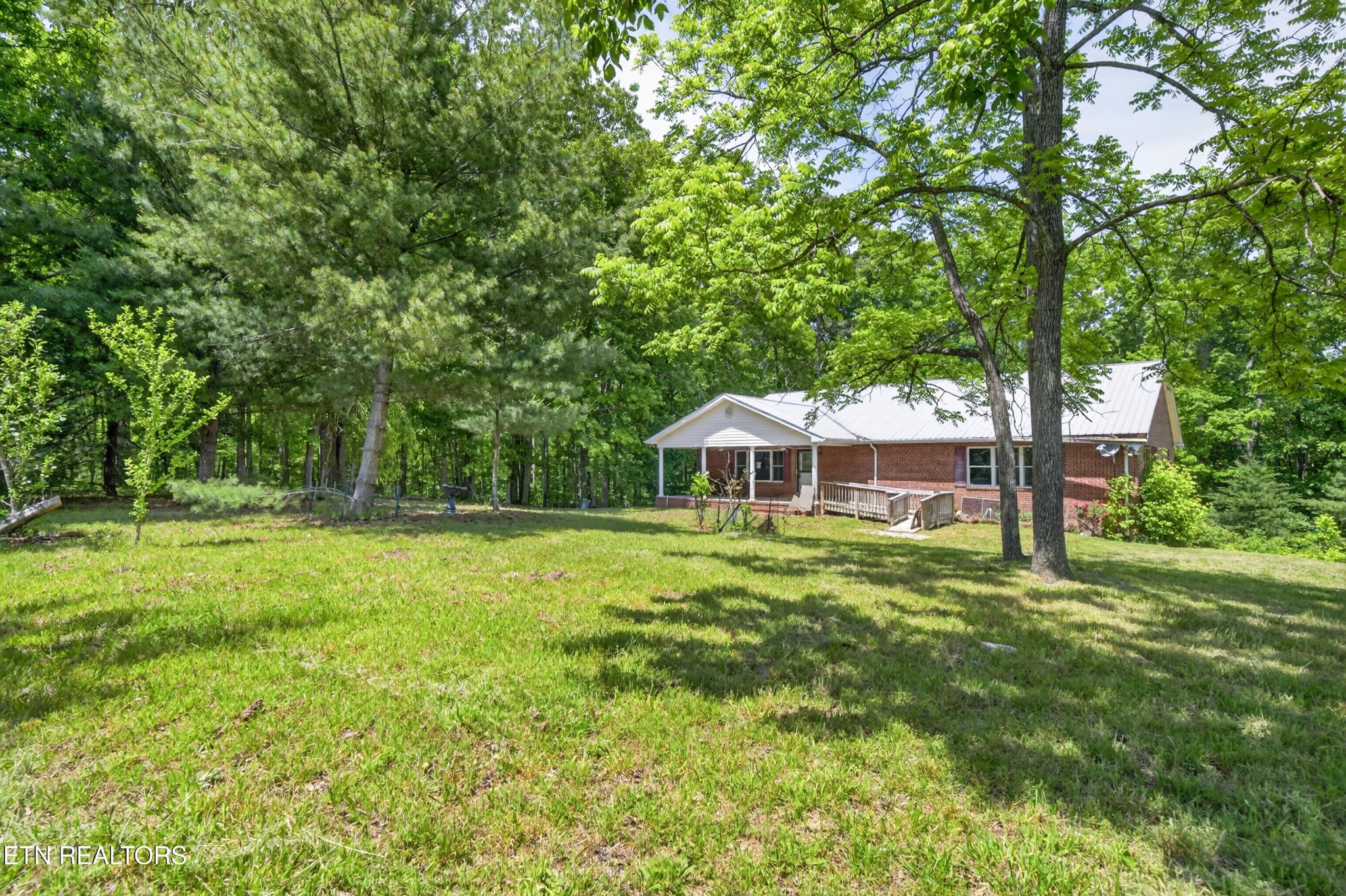 1161 Charlie Doss Rd
