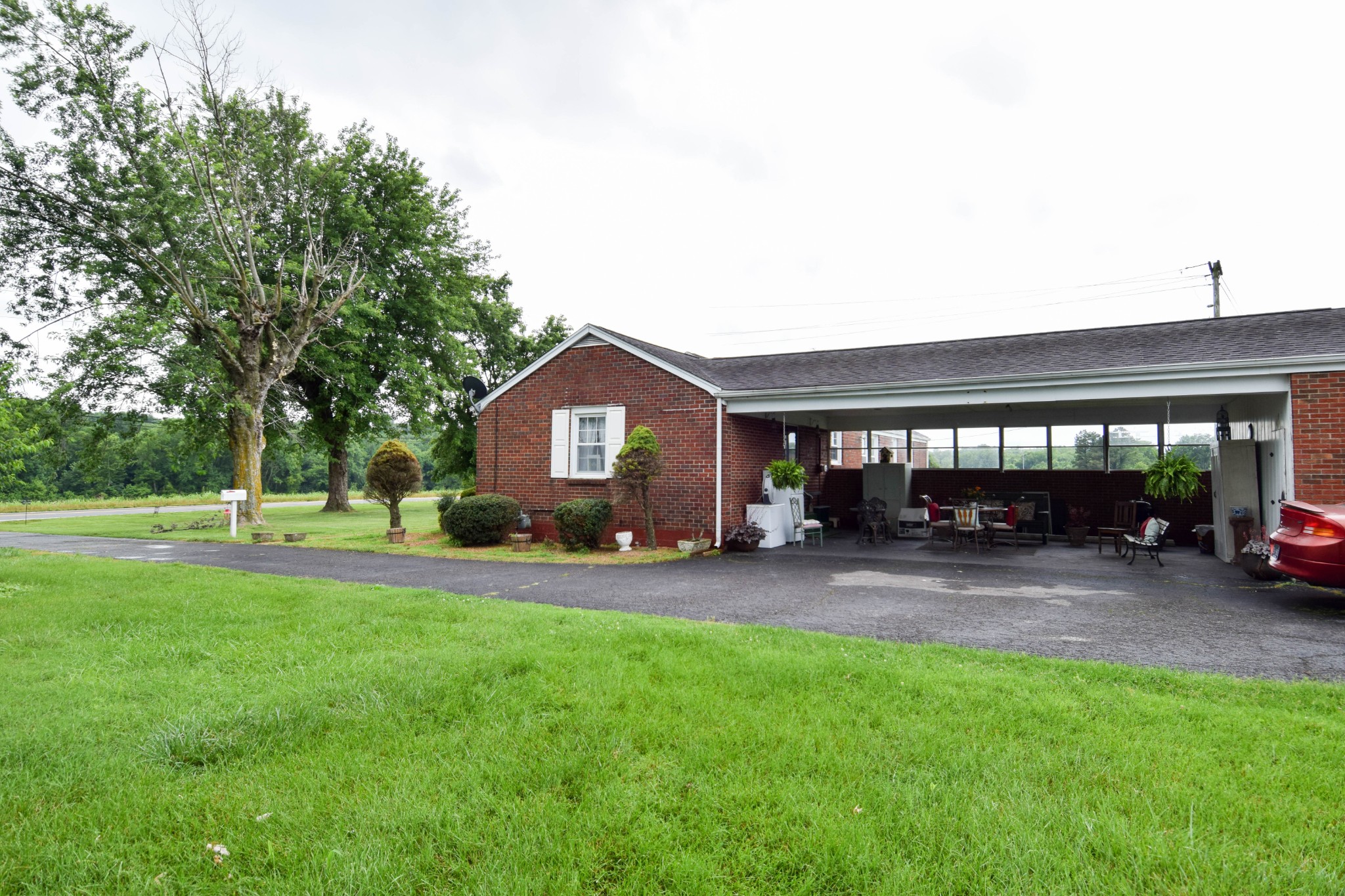 6070 Hwy 49E